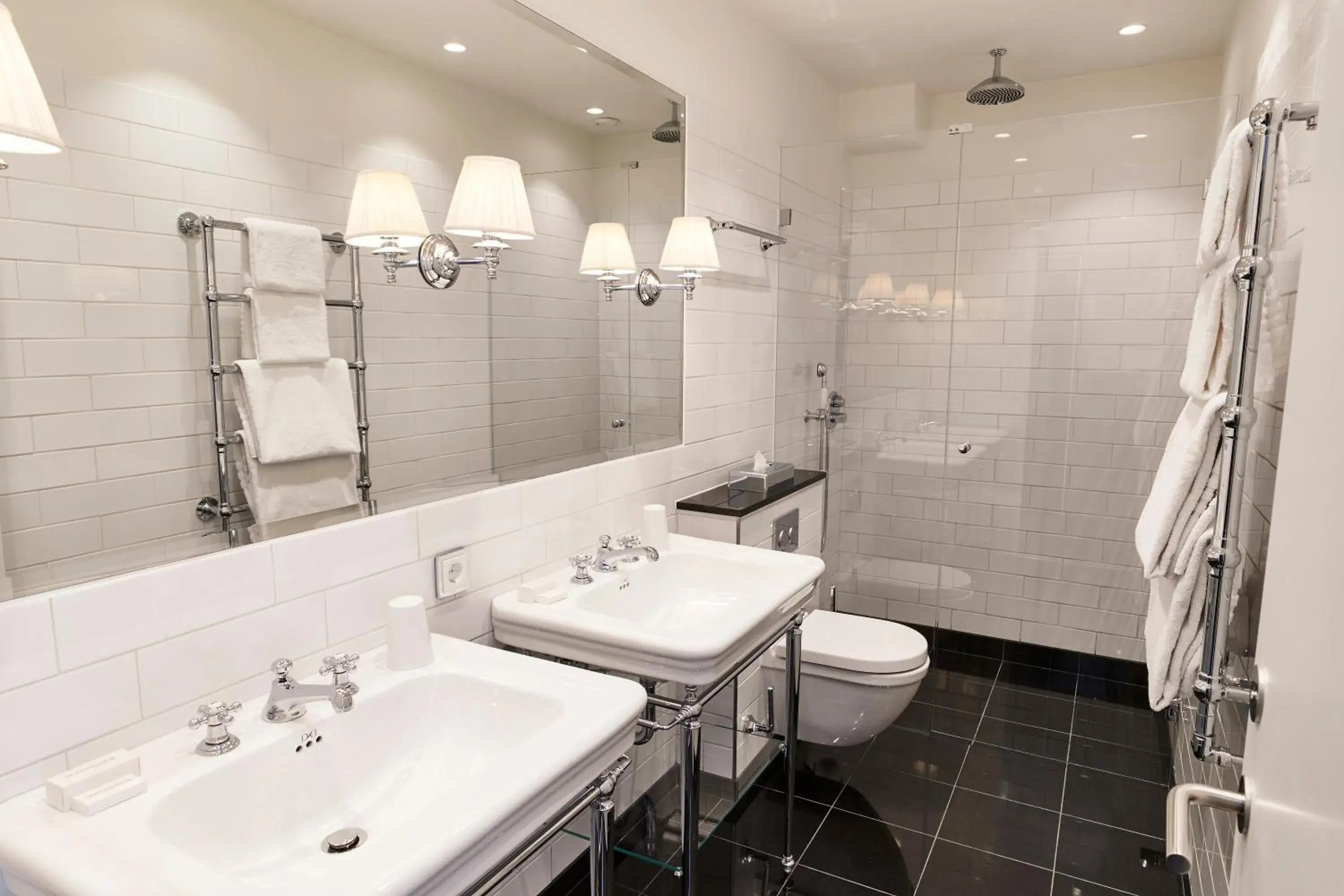 Superior Double or Twin Room with Sea View including evening Spa access in Kurhotel Skodsborg Superior Double or Twin Room with Sea View including evening Spa access in Kurhotel Skodsborg