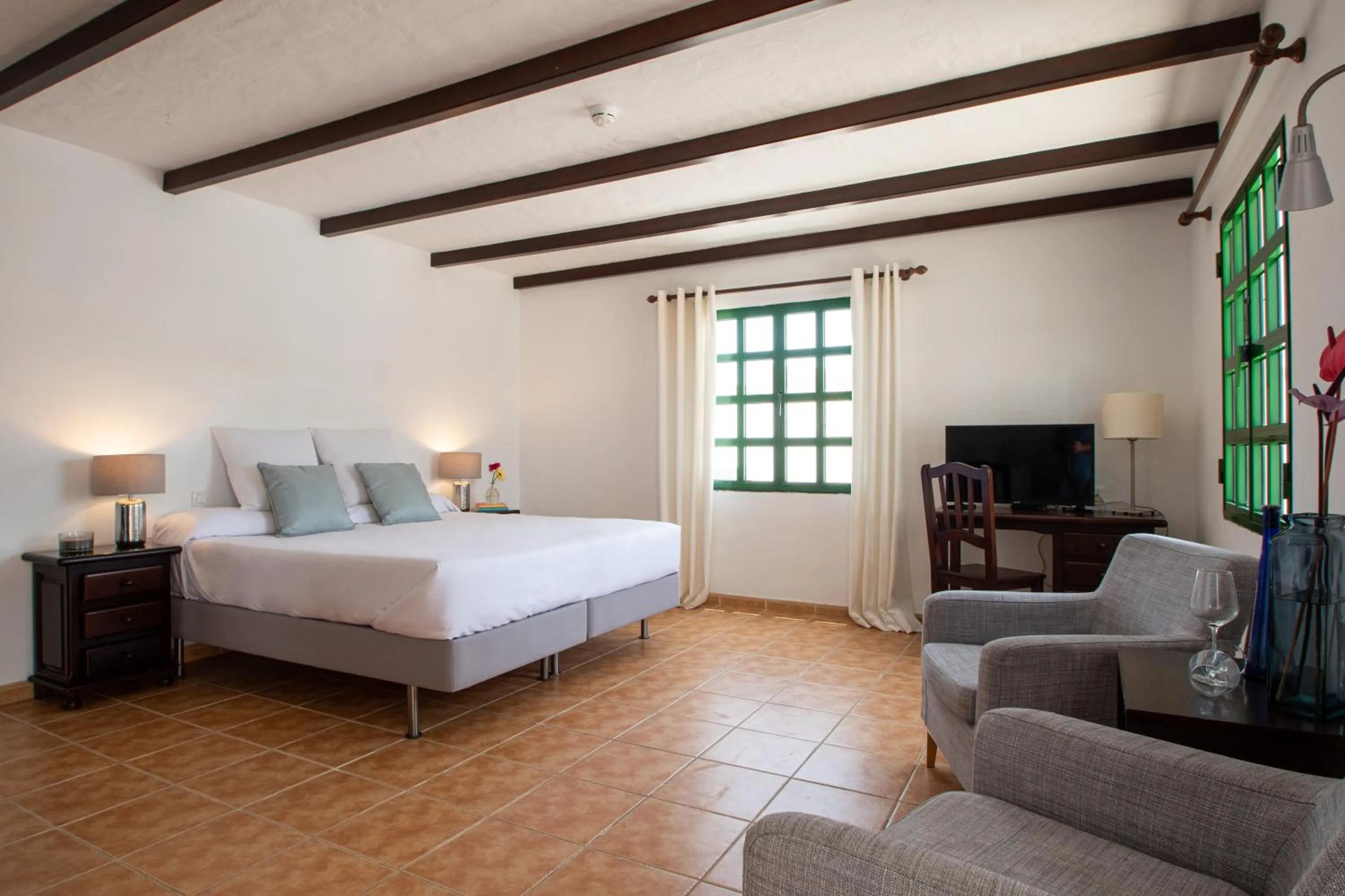 Living room, Bed in Casas Heddy, Well-being Resort