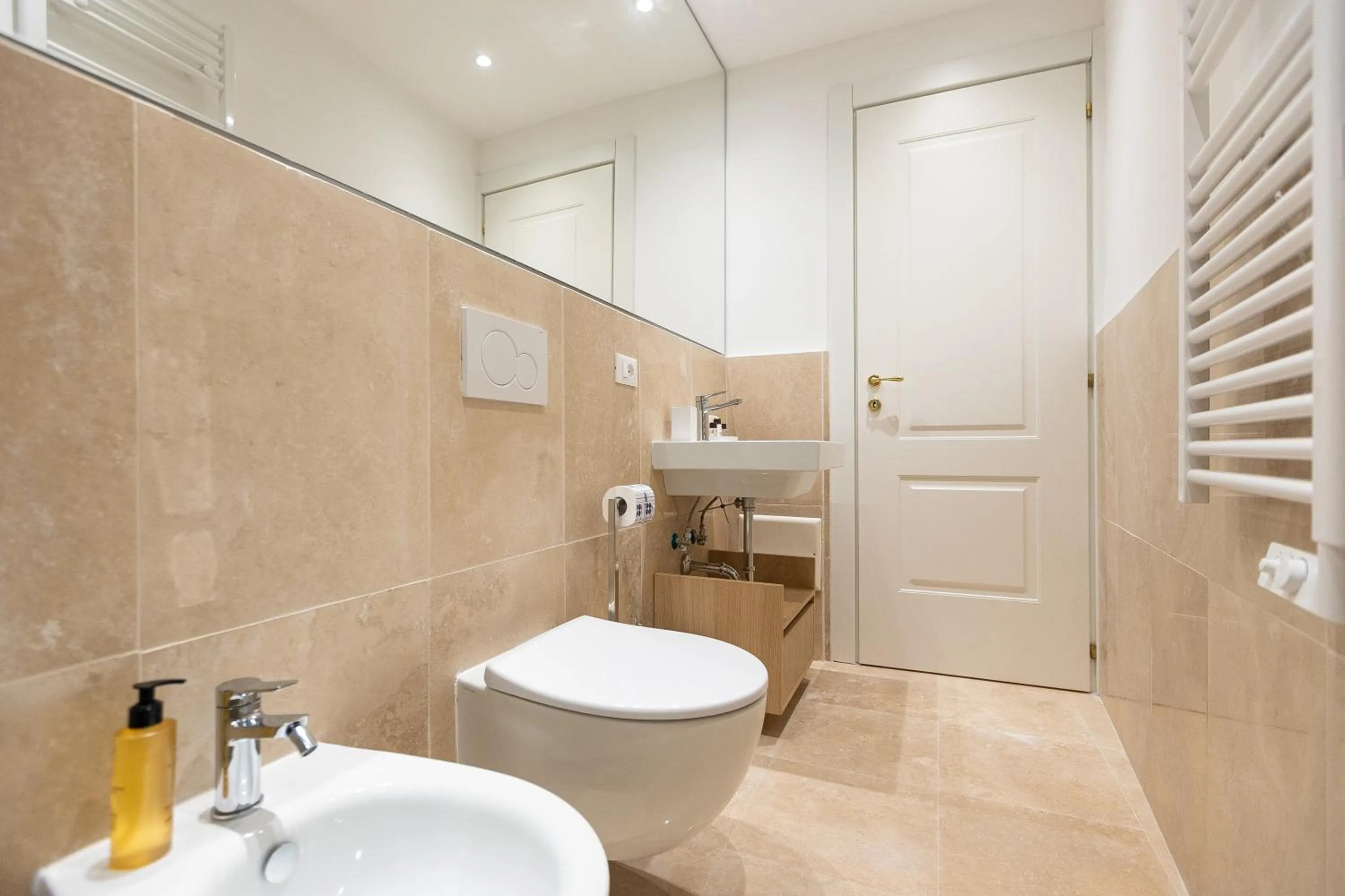 Shower in Amazing Piazza Venezia Suites