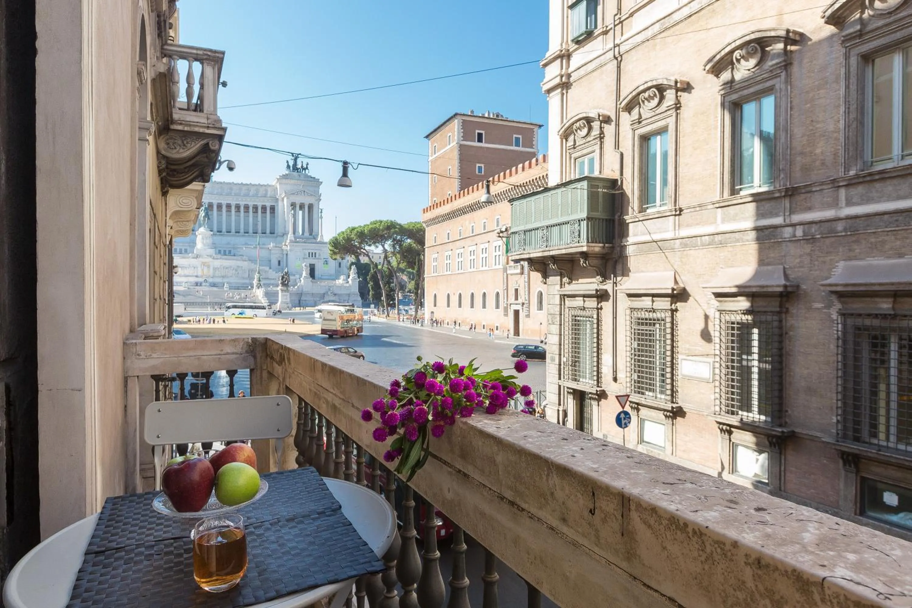 Property building in Amazing Piazza Venezia Suites