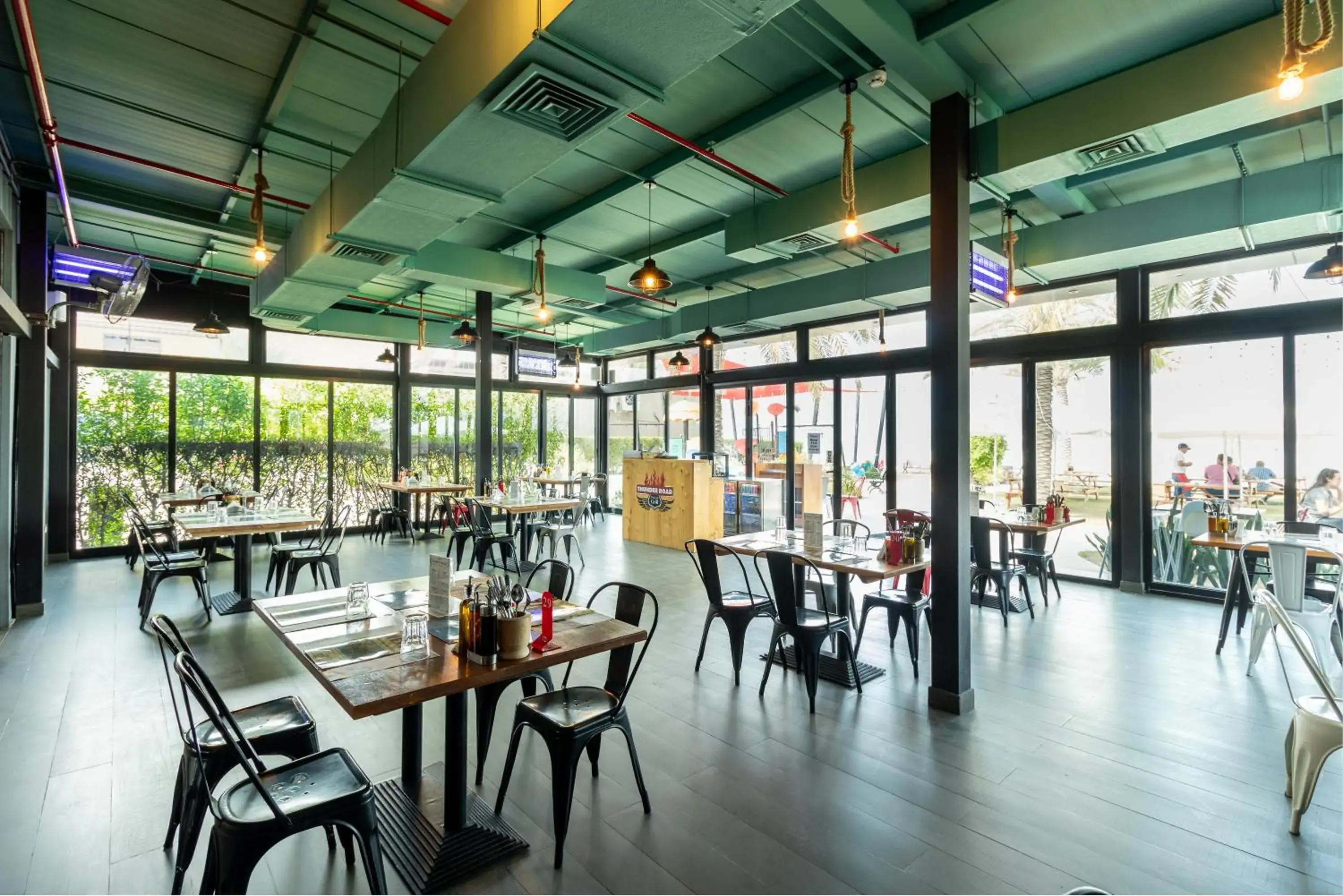 Restaurant/places to eat in Barracuda Resort Restaurant/places to eat in Barracuda Resort