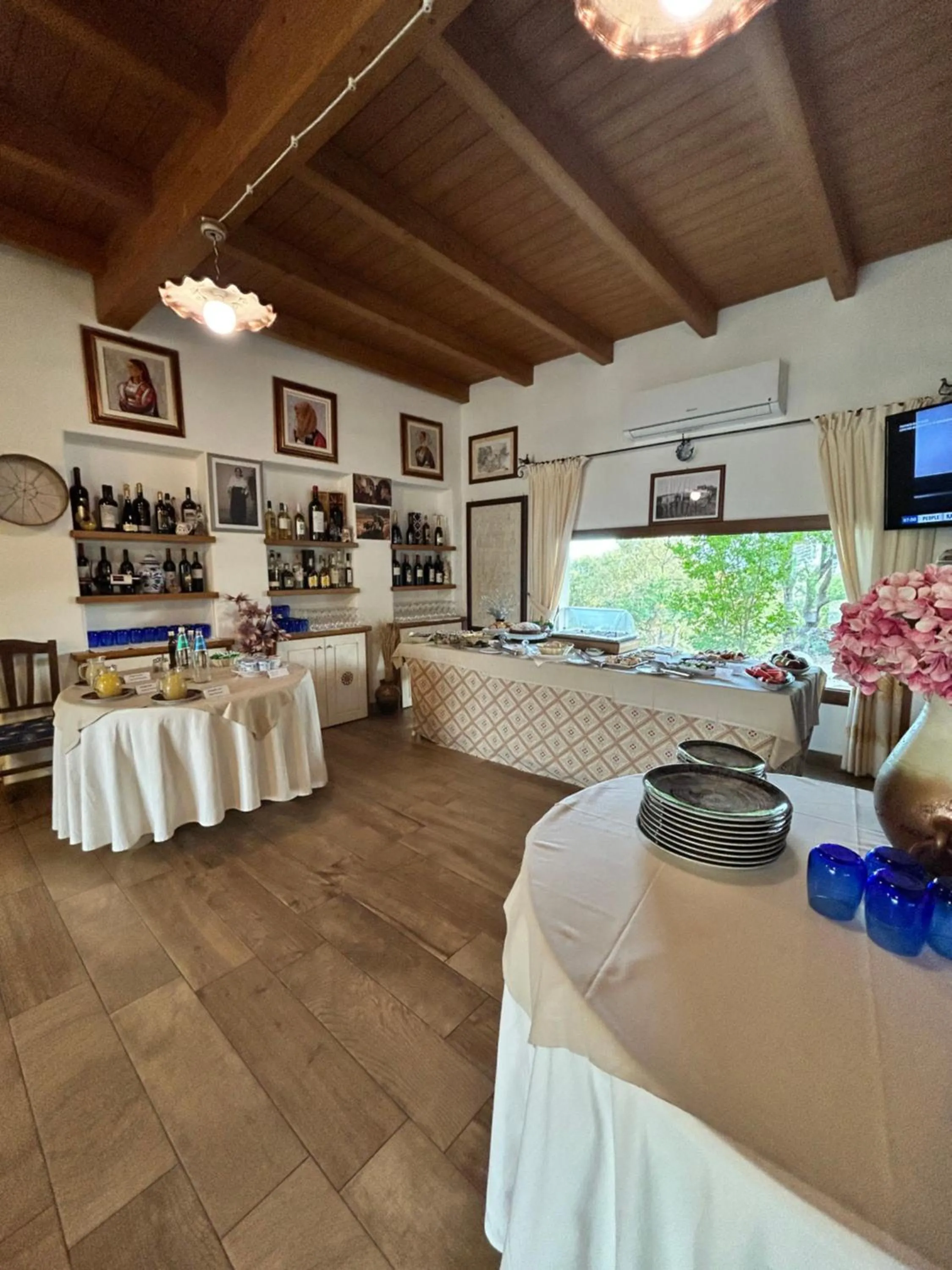 Breakfast in Hotel Barbagia