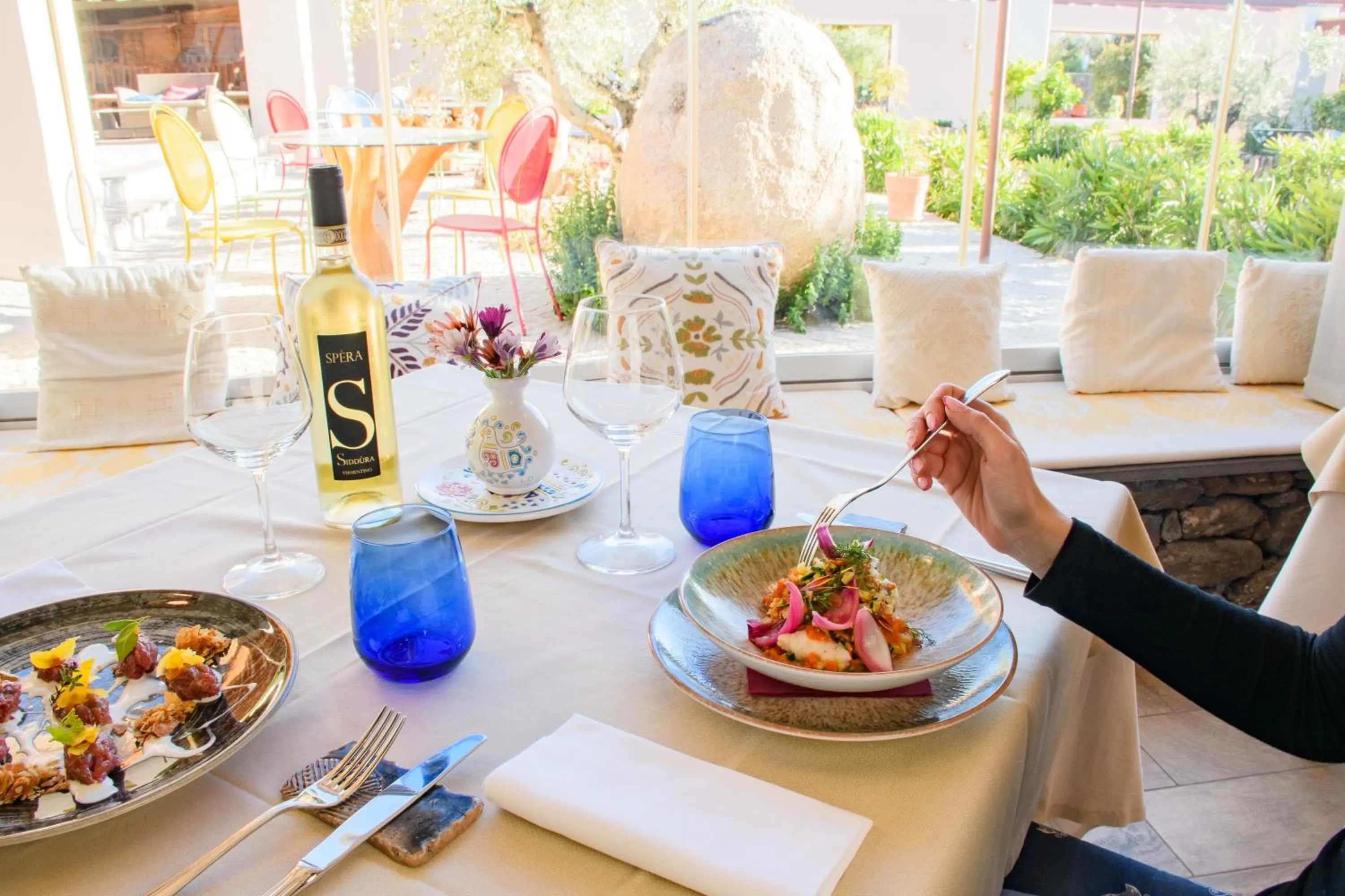 Restaurant/places to eat in Hotel Barbagia