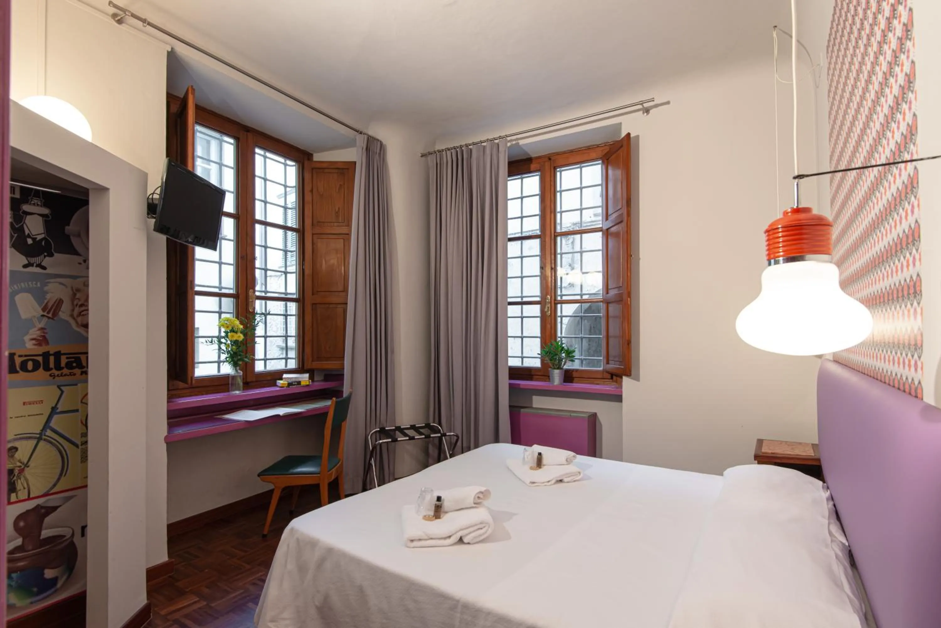 Photo of the whole room, Bed in Hotel Diana & Depandance