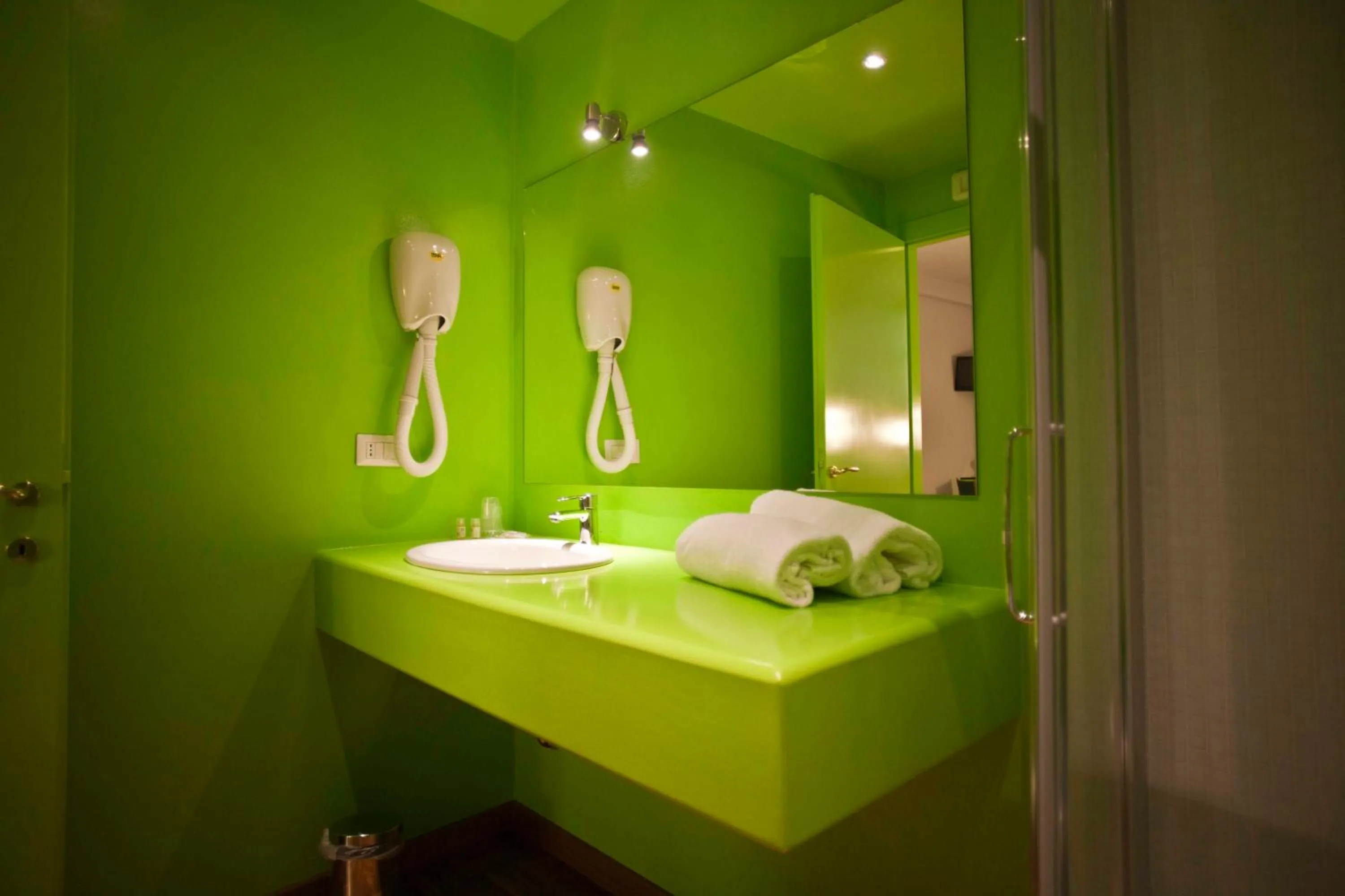 Toilet in Hotel Diana & Depandance