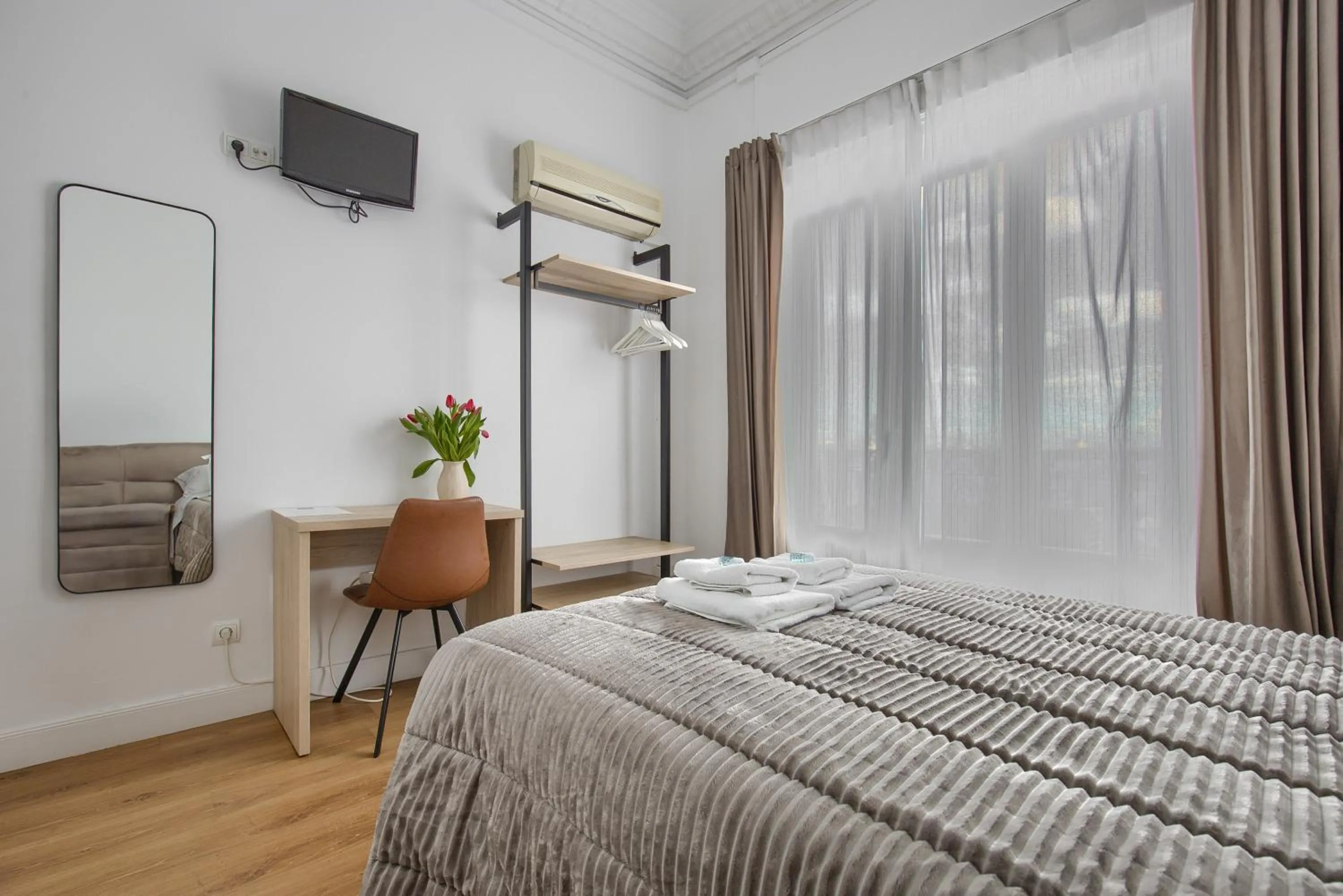 Bed in Hostal Besaya