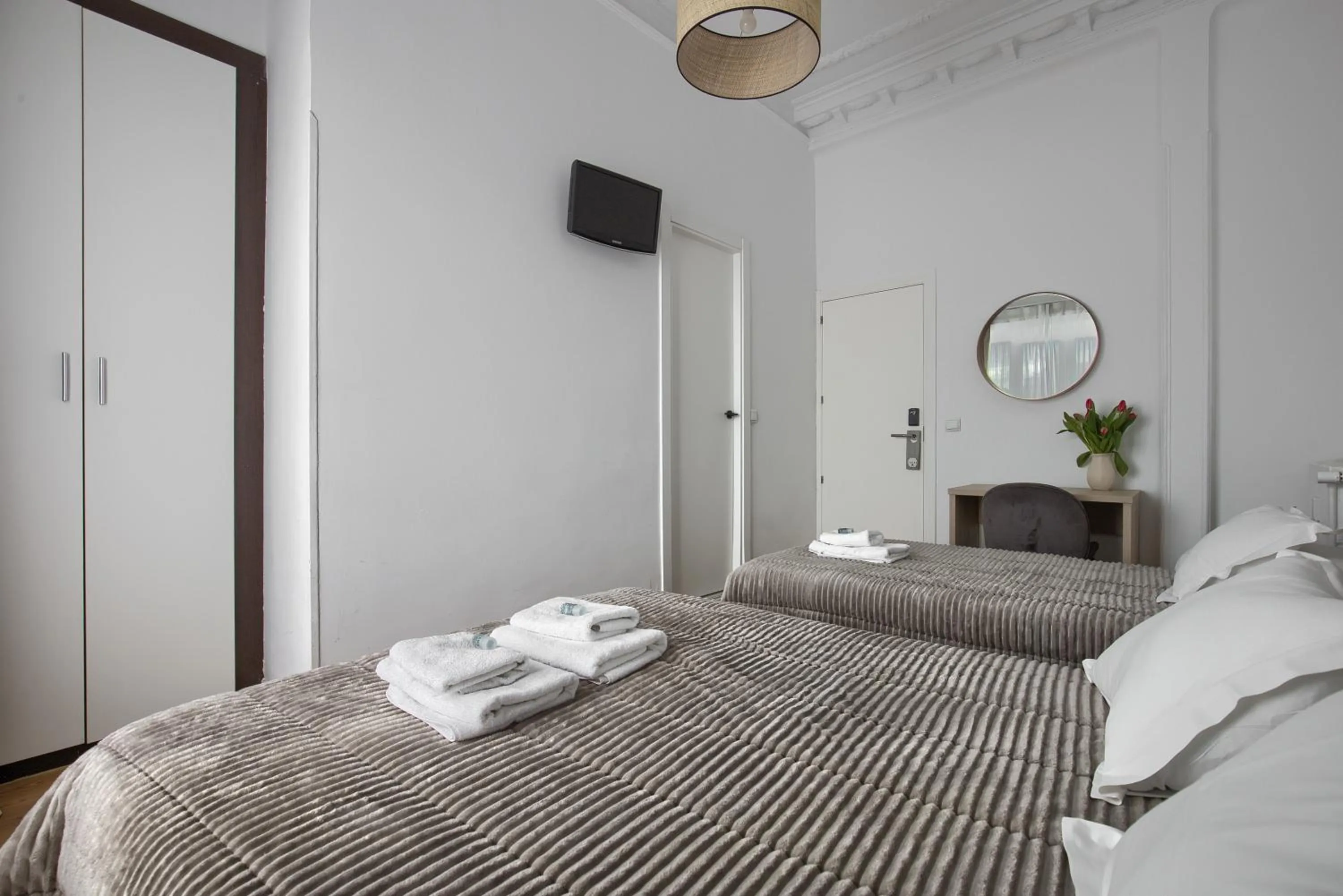 Bed in Hostal Besaya