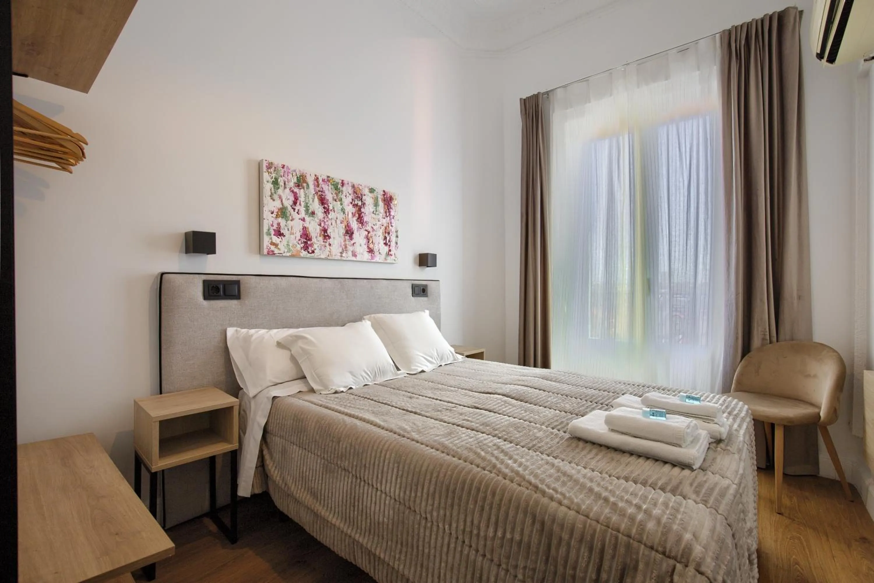 Bed in Hostal Besaya