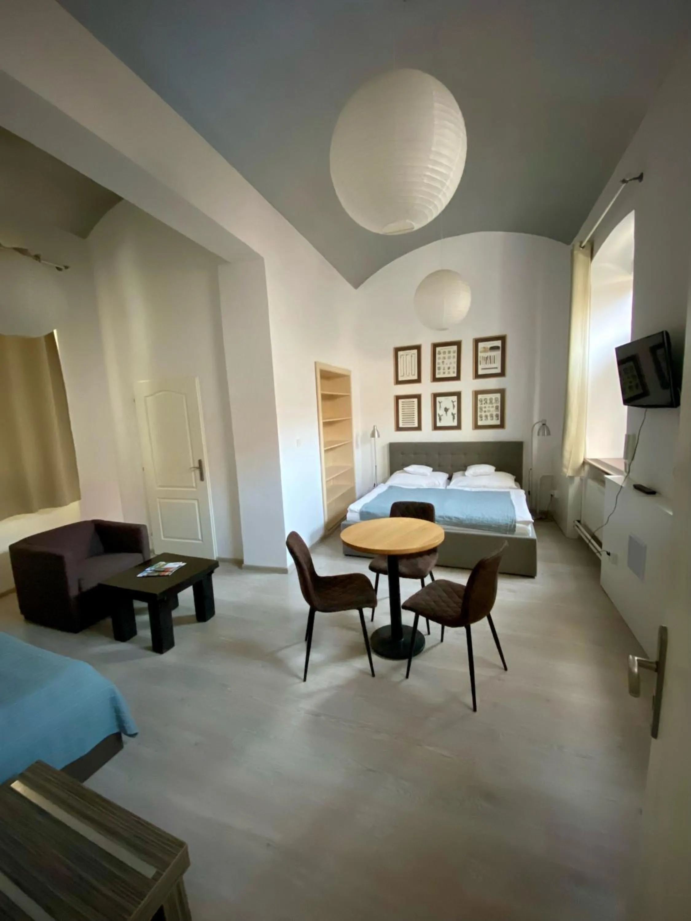 Bed in Pension Horse Inn