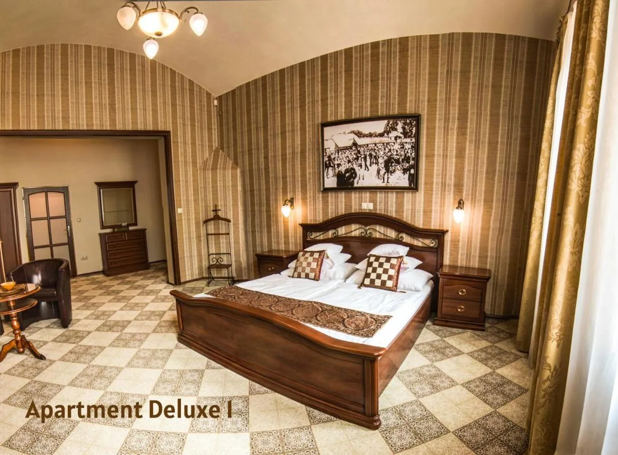 Bedroom, Bed in Pension Horse Inn