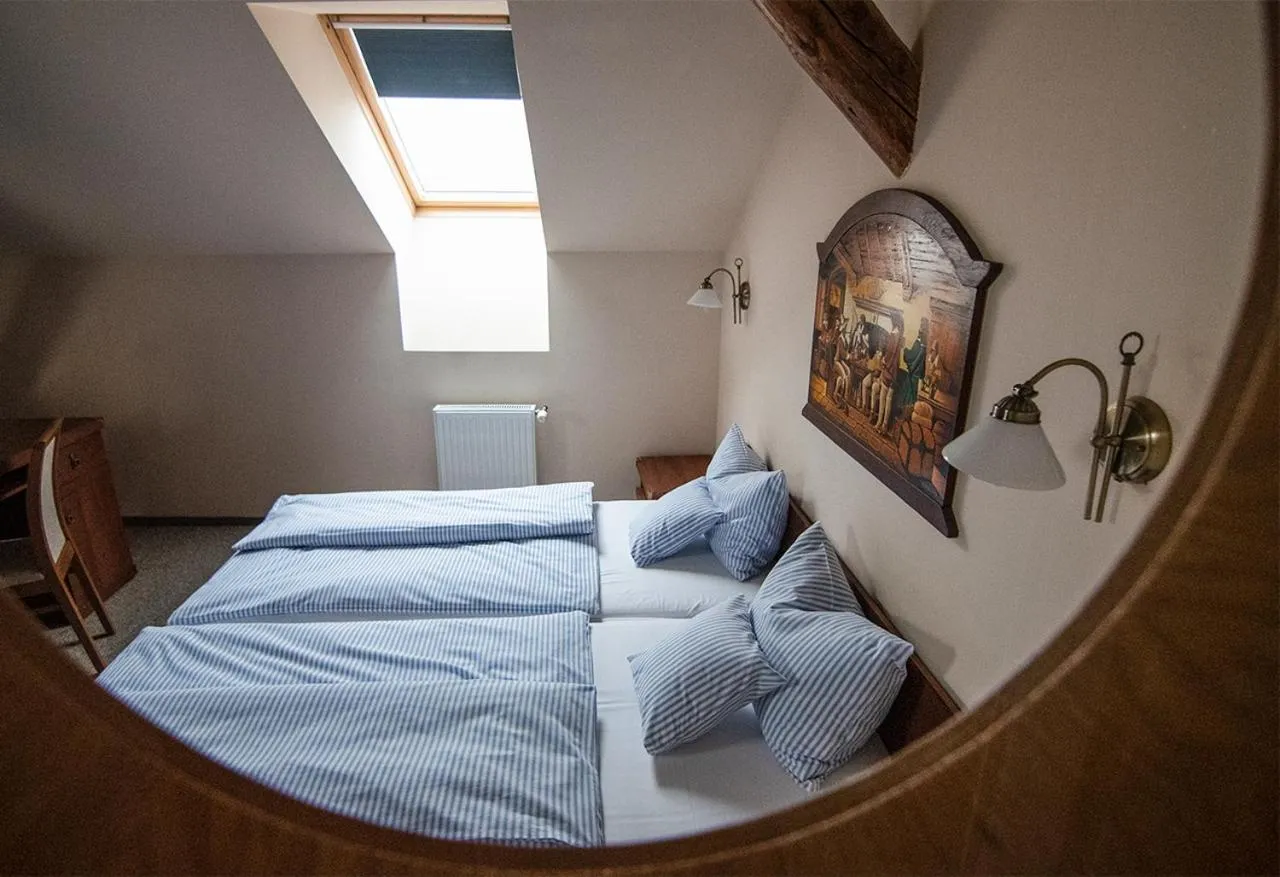 Photo of the whole room, Bed in Pension Horse Inn