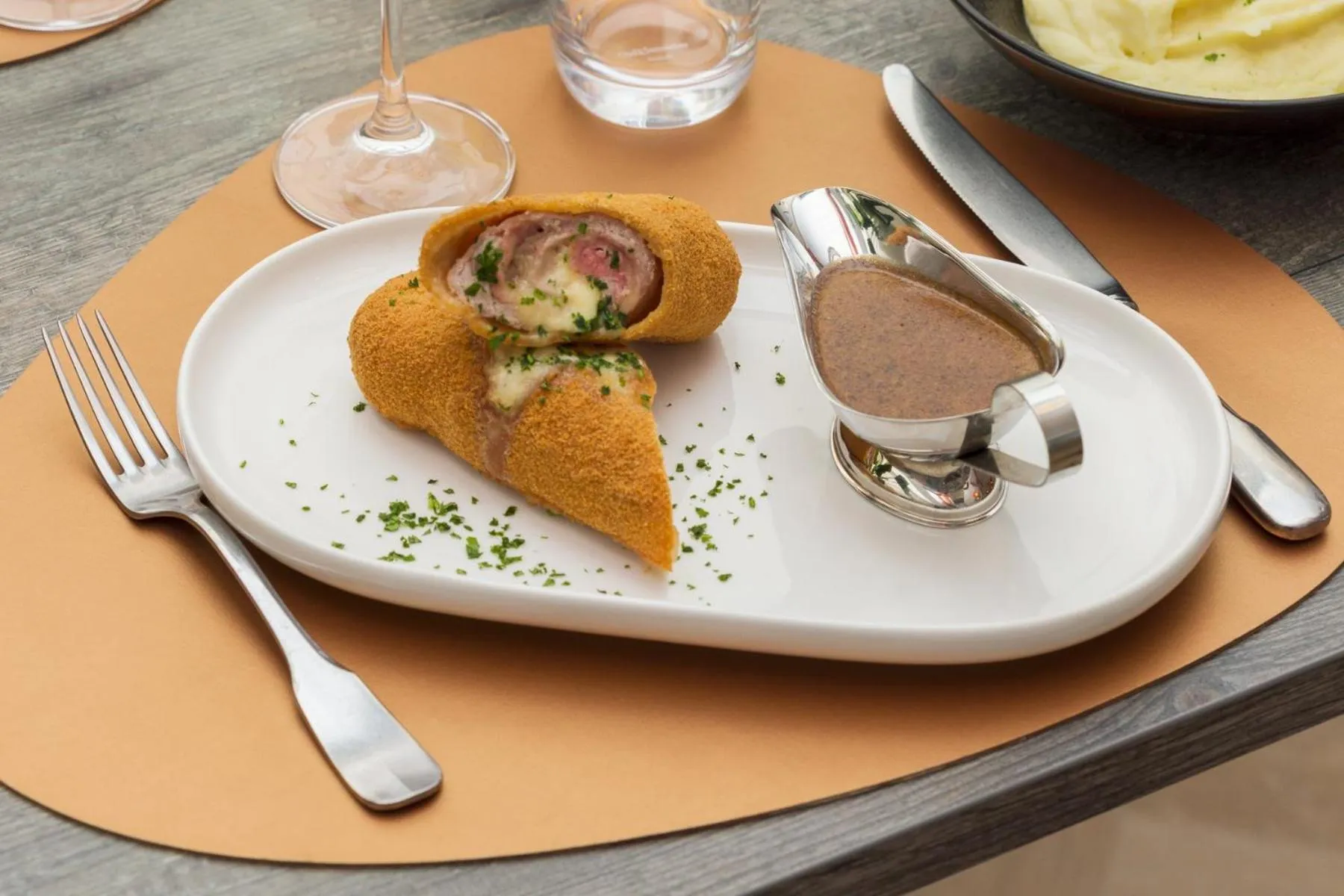 Food and drinks in Logis Hostellerie la Chaumière