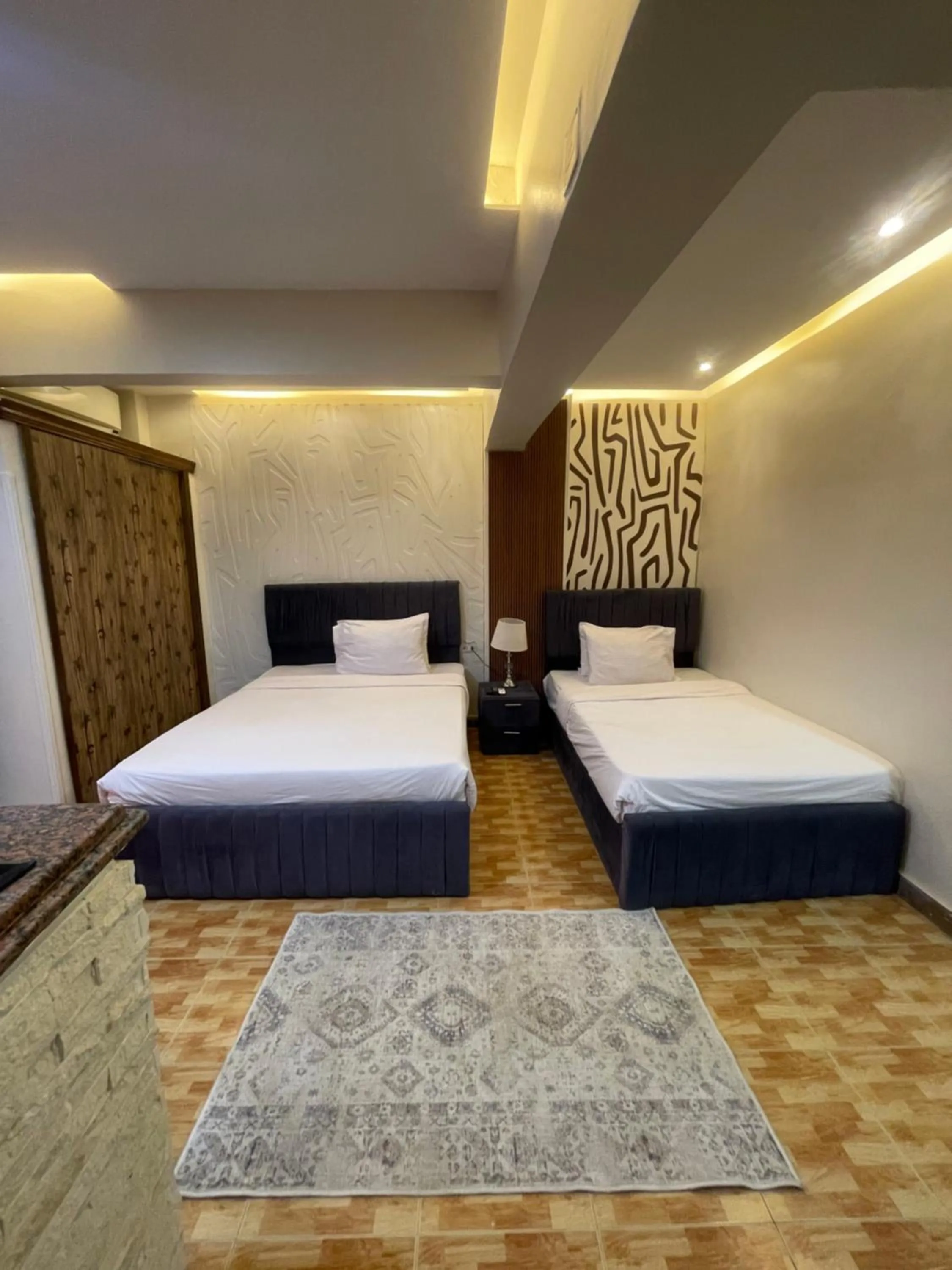 Cheops Pyramids Inn