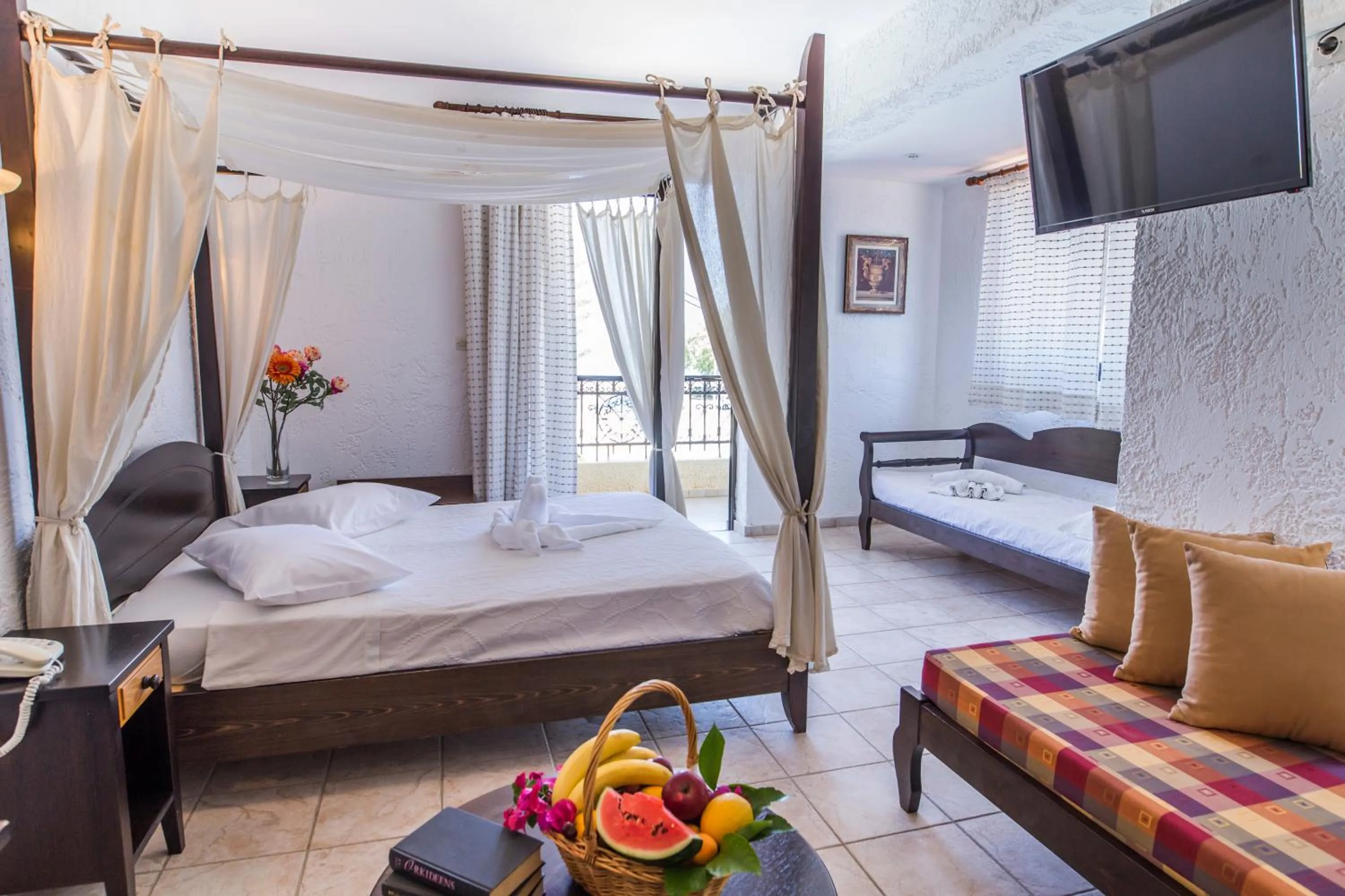 Bed in Creta Aquamarine Hotel