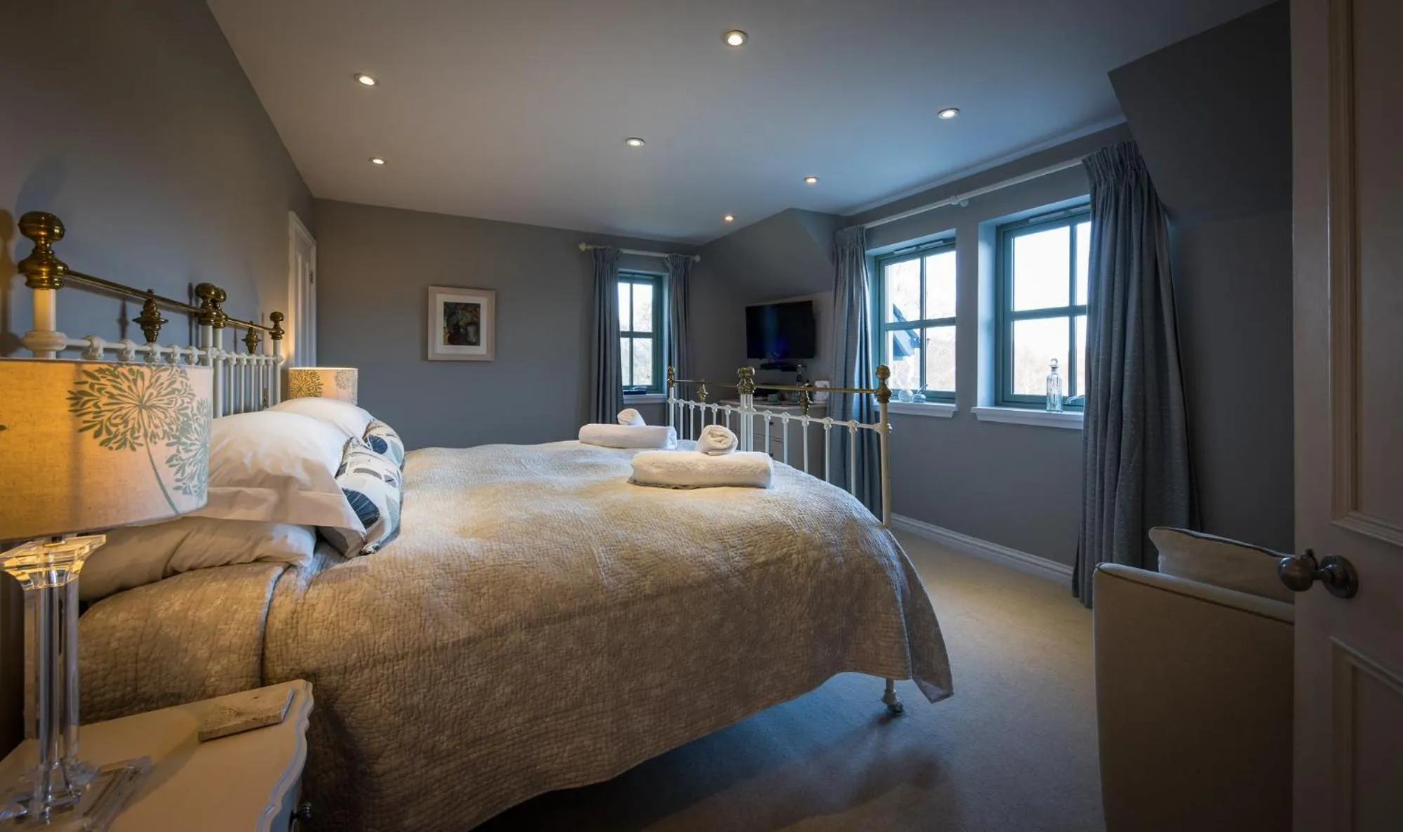 Photo of the whole room in Canowindra