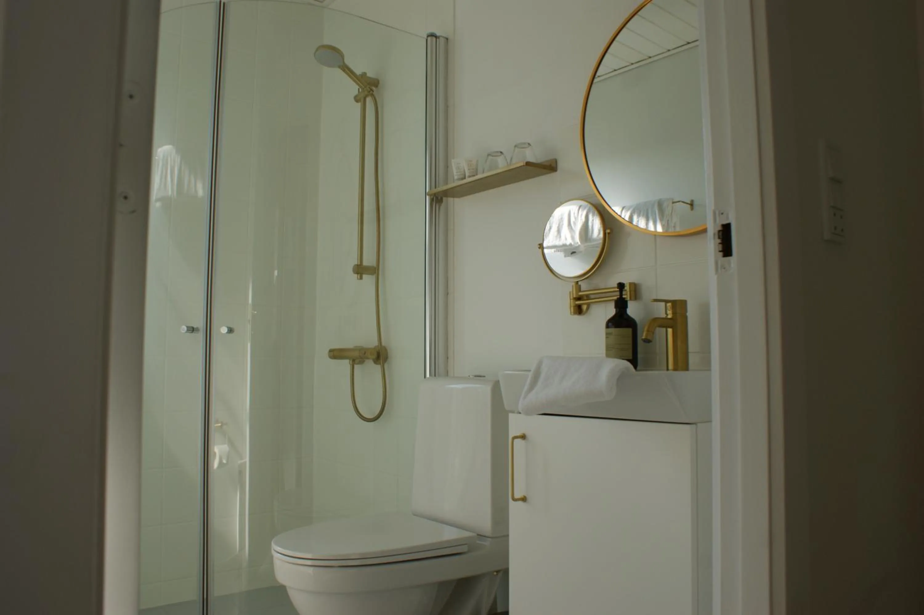 Bathroom in Hotel Strandly Skagen