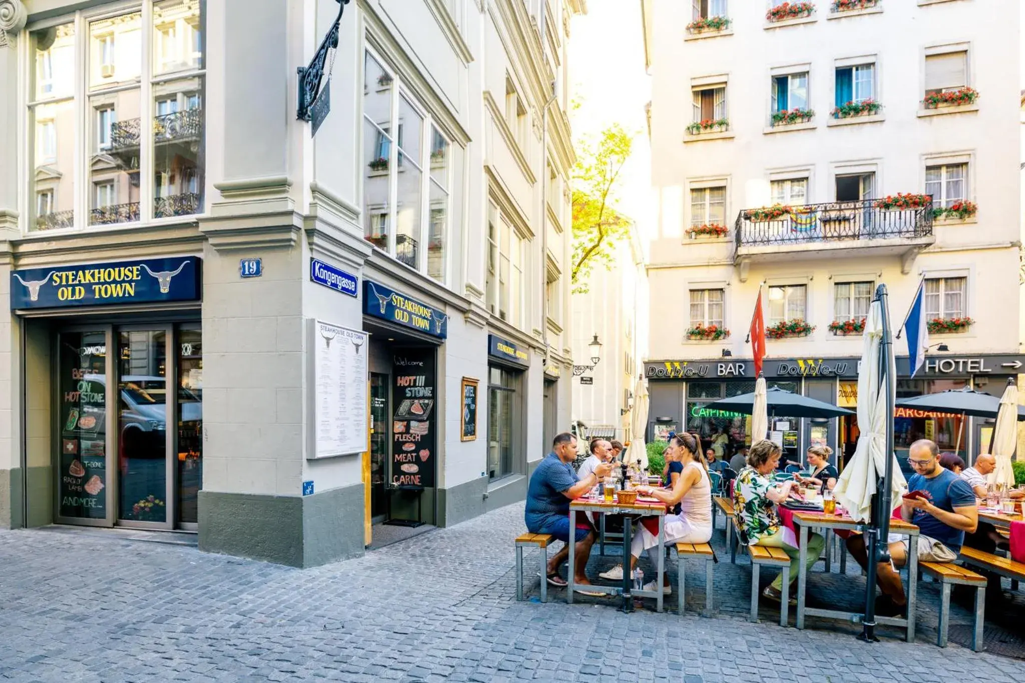 Facade/entrance in Hotel Old Town Facade/entrance in Hotel Old Town