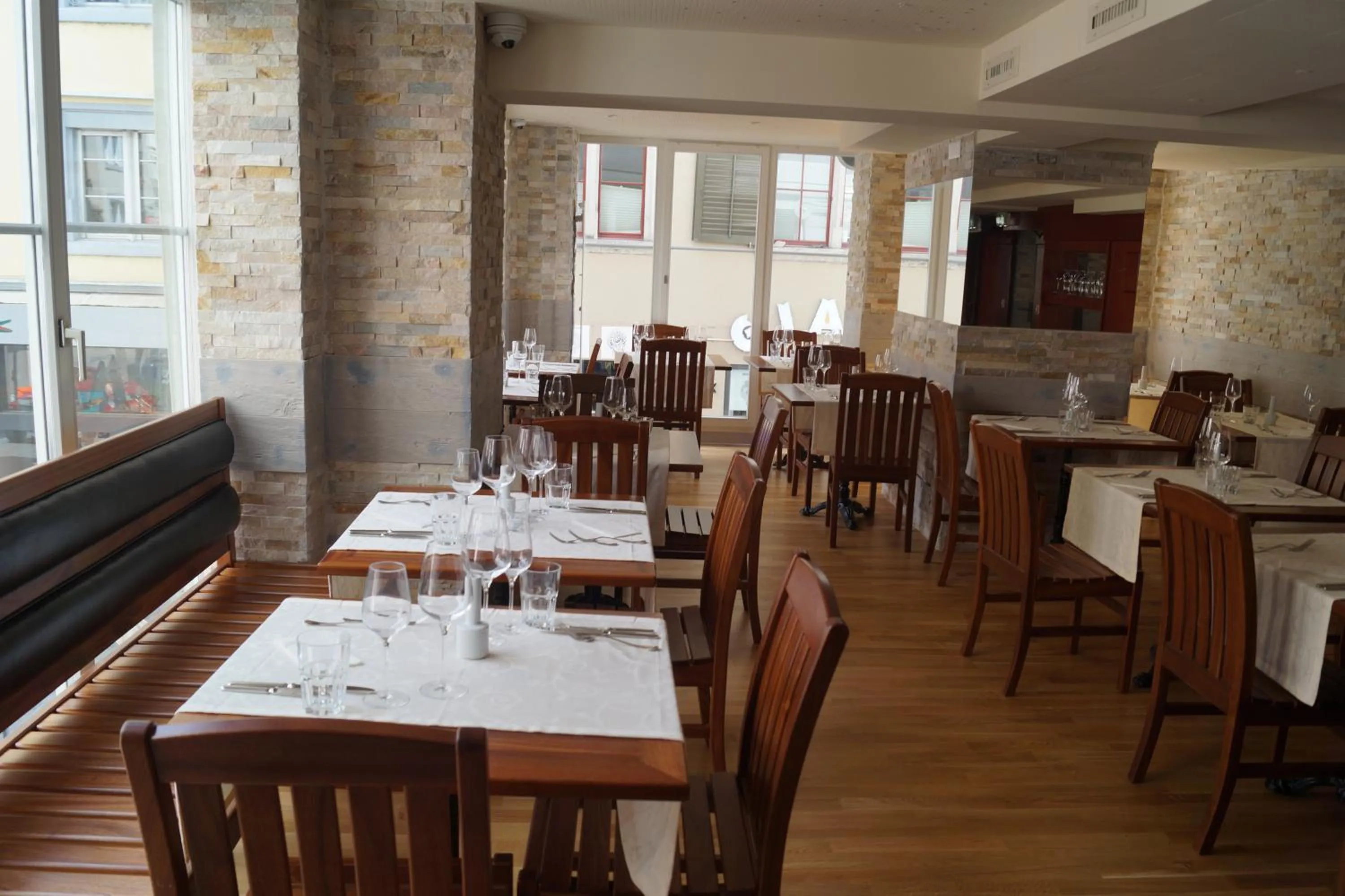 Food and drinks in Hotel Old Town