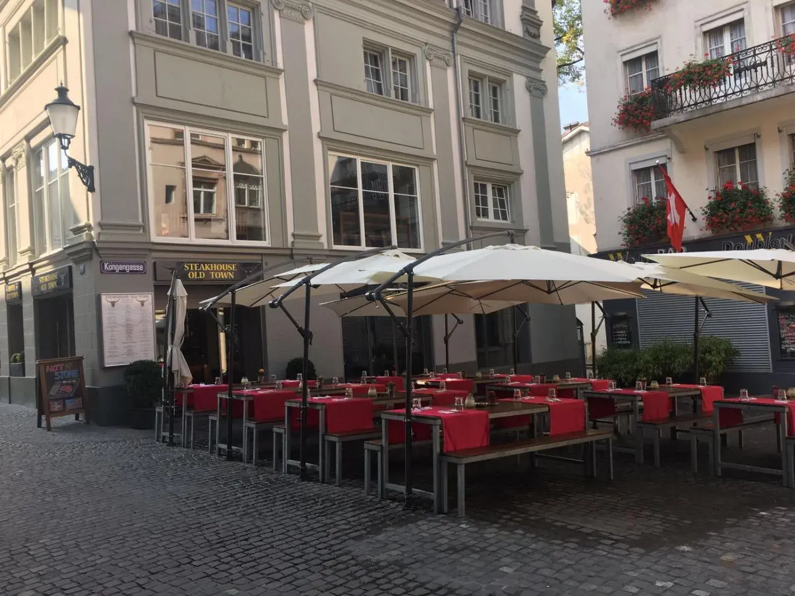 Facade/entrance in Hotel Old Town Facade/entrance in Hotel Old Town