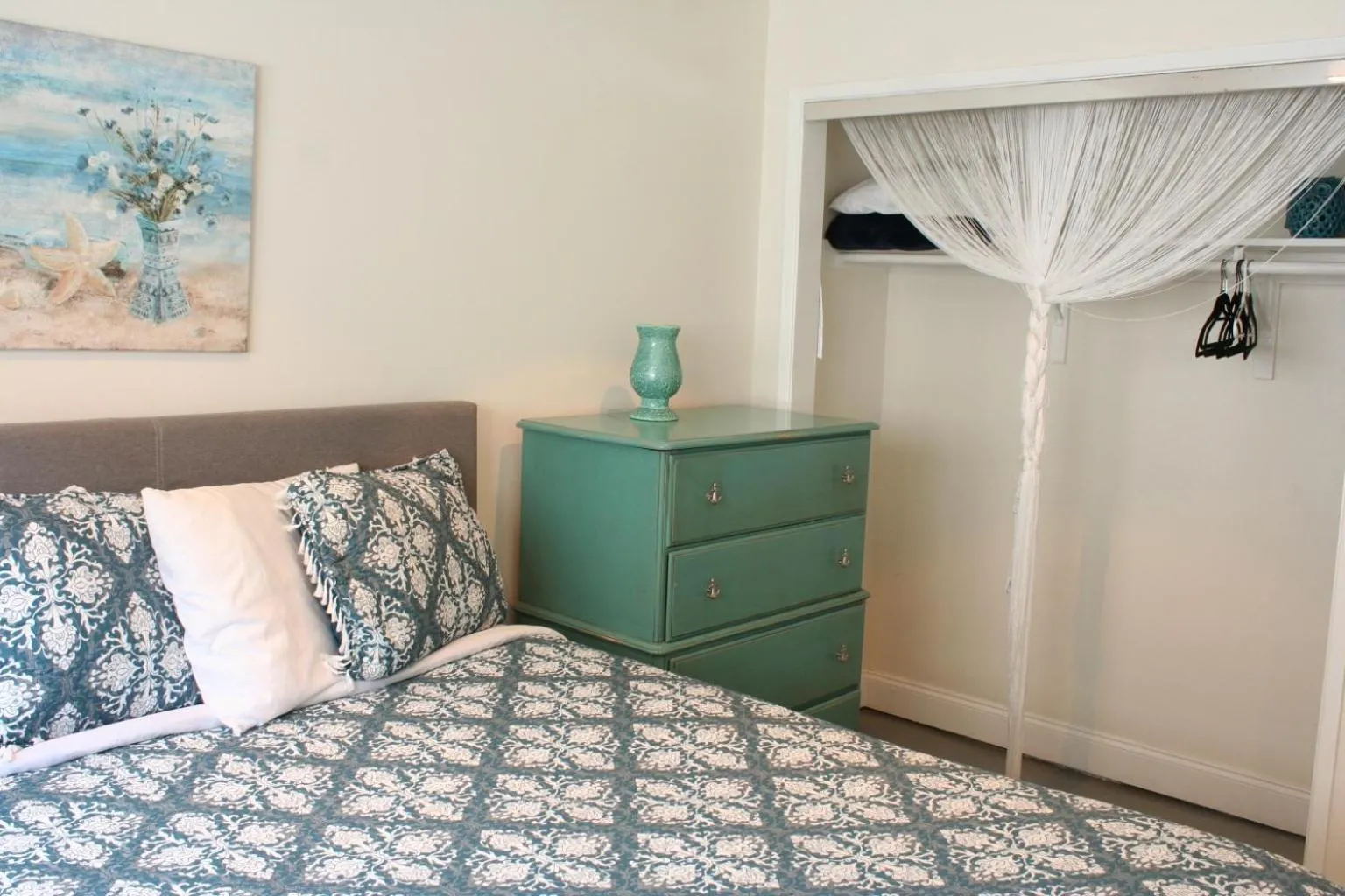 Bedroom, Bed in Sweet Beach Duplex