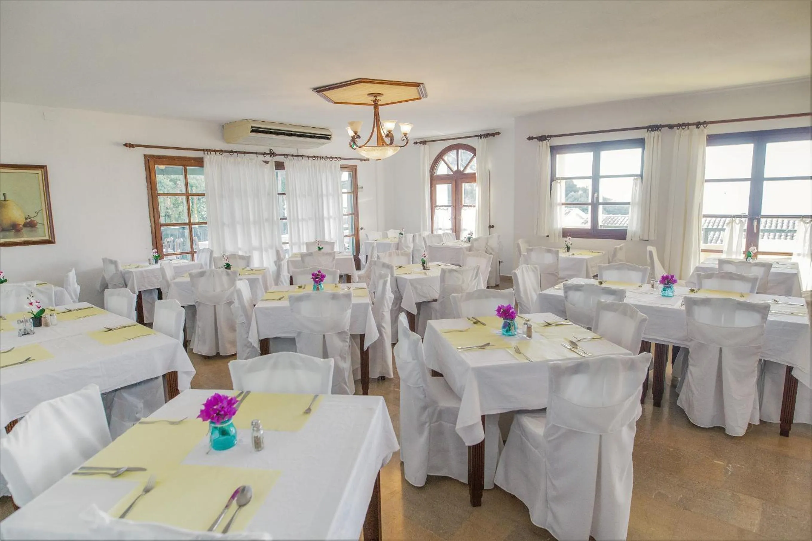 Restaurant/places to eat in Corfu Aqua Nisaki