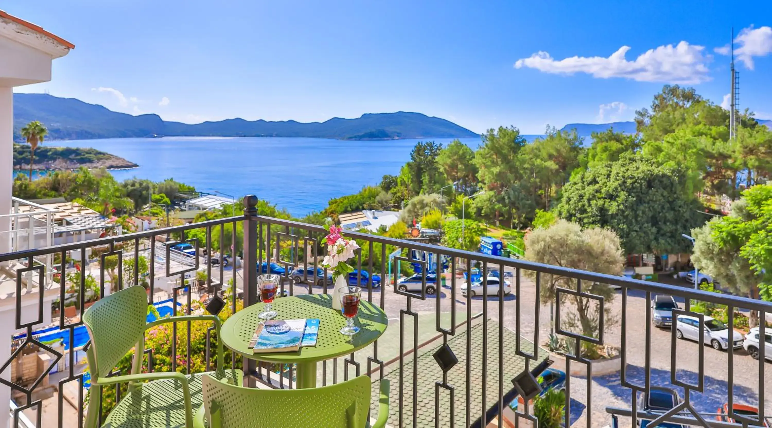 Deluxe Double Room with Sea View in Lale Hotel Deluxe Double Room with Sea View in Lale Hotel