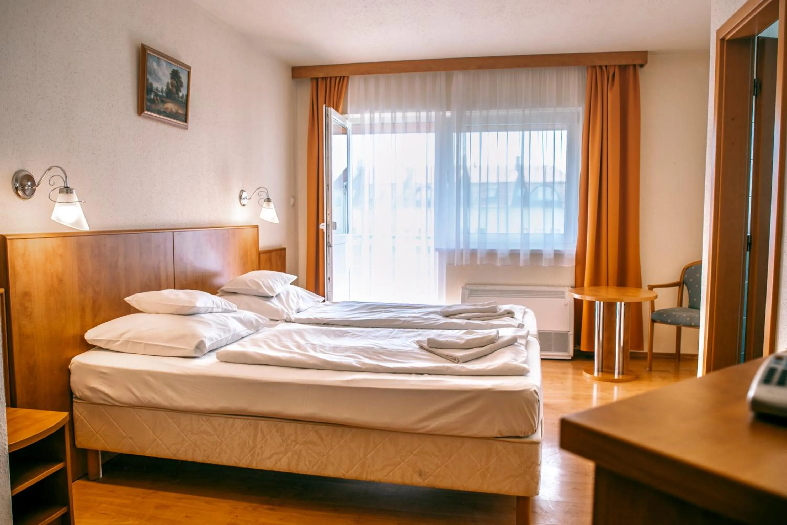 Photo of the whole room, Bed in Aqua Therm Hotel