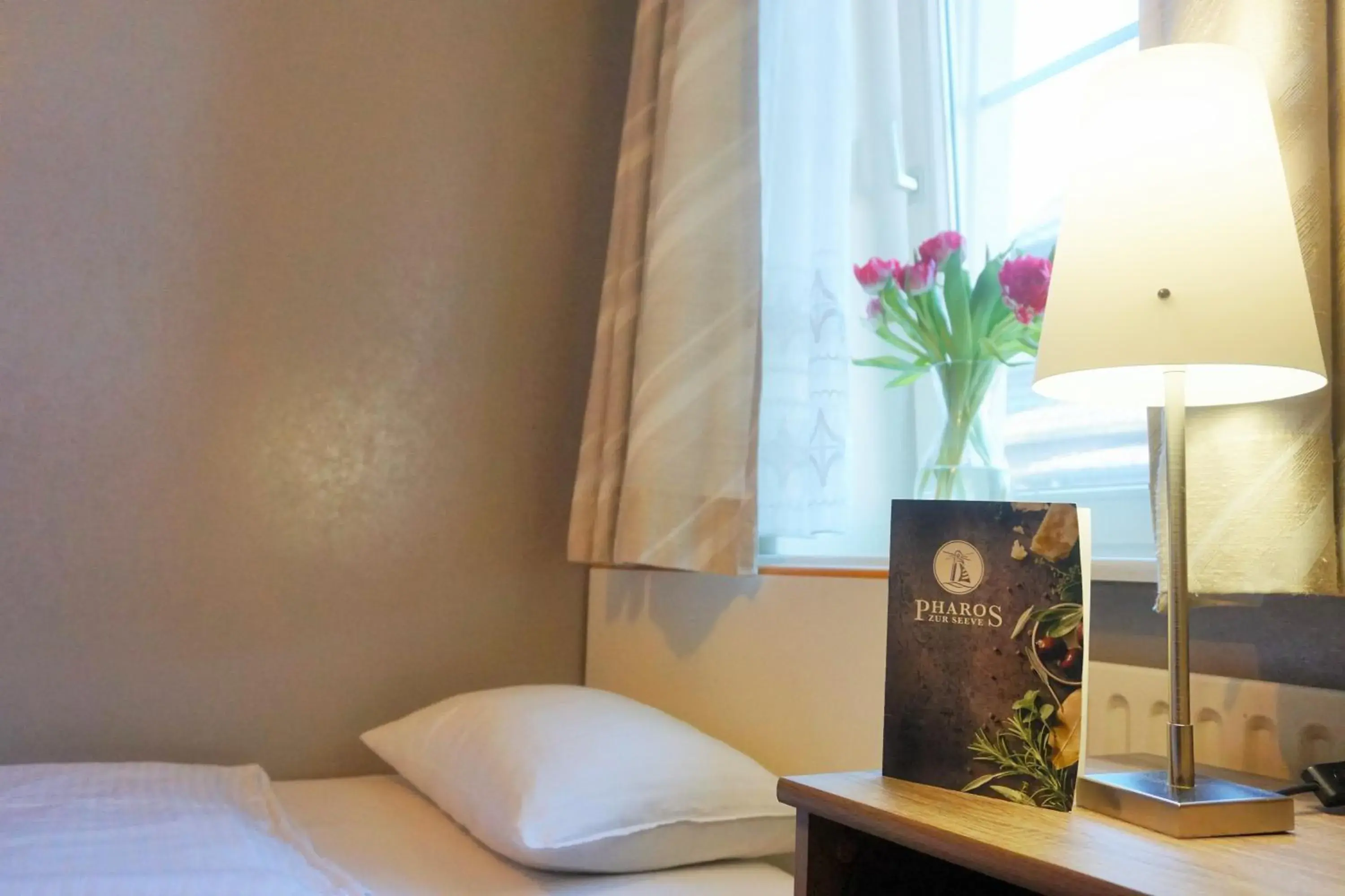 Budget Double Room - single occupancy in Pharos zur Seeve Budget Double Room - single occupancy in Pharos zur Seeve