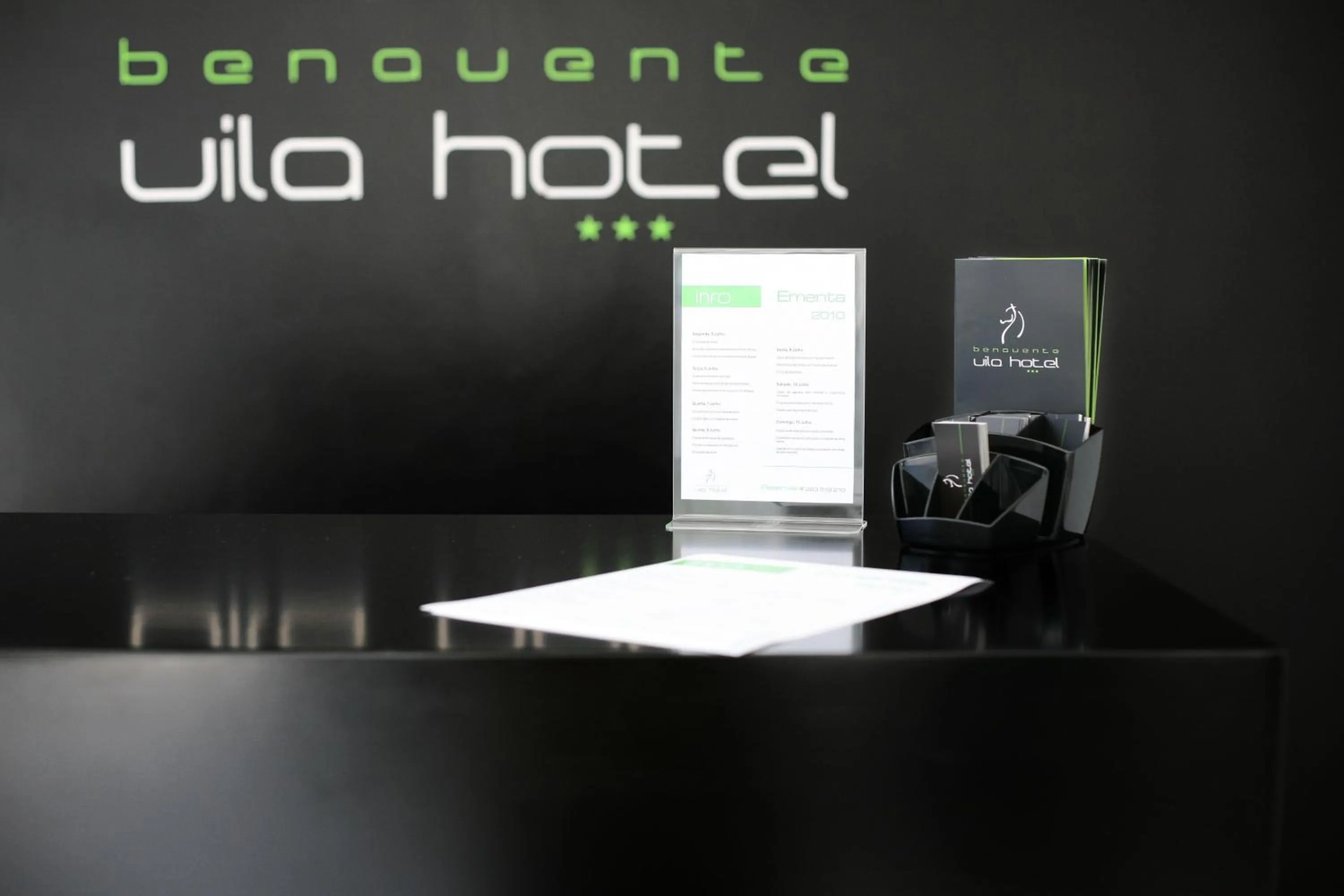 Lobby or reception in Benavente Vila Hotel