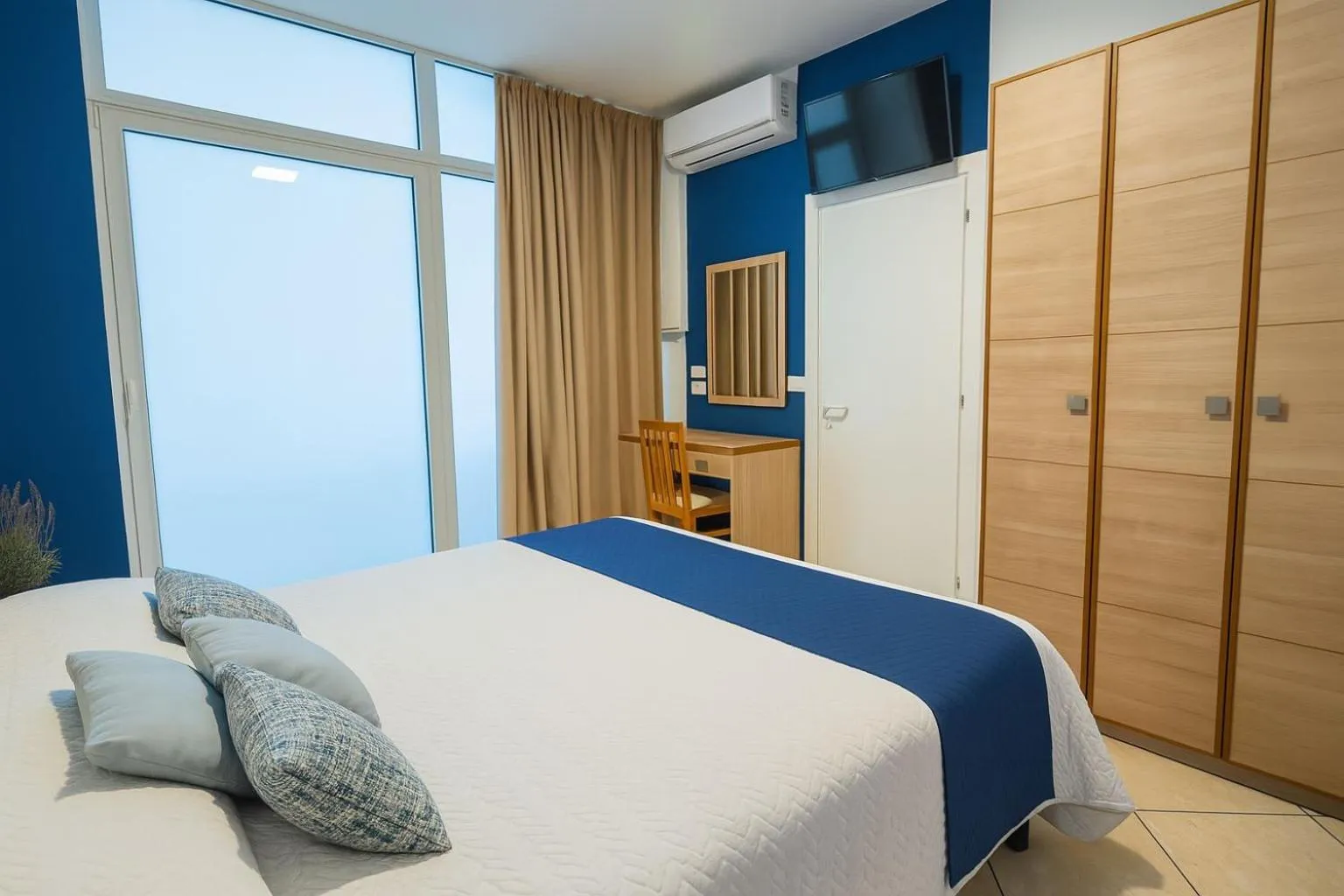 Bedroom, Bed in Hotel Aldebaran