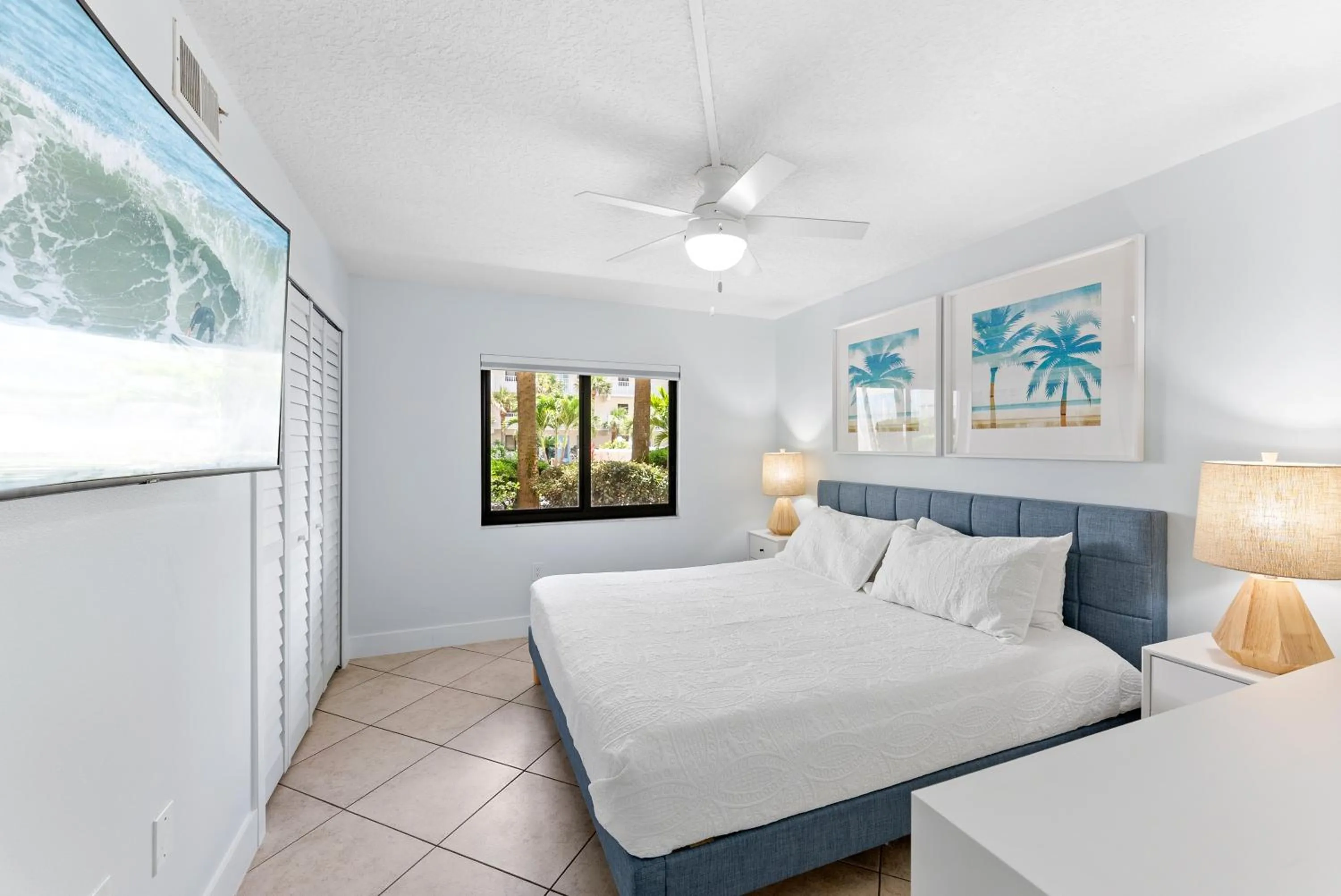 Other, Bed in Sandcastles 103