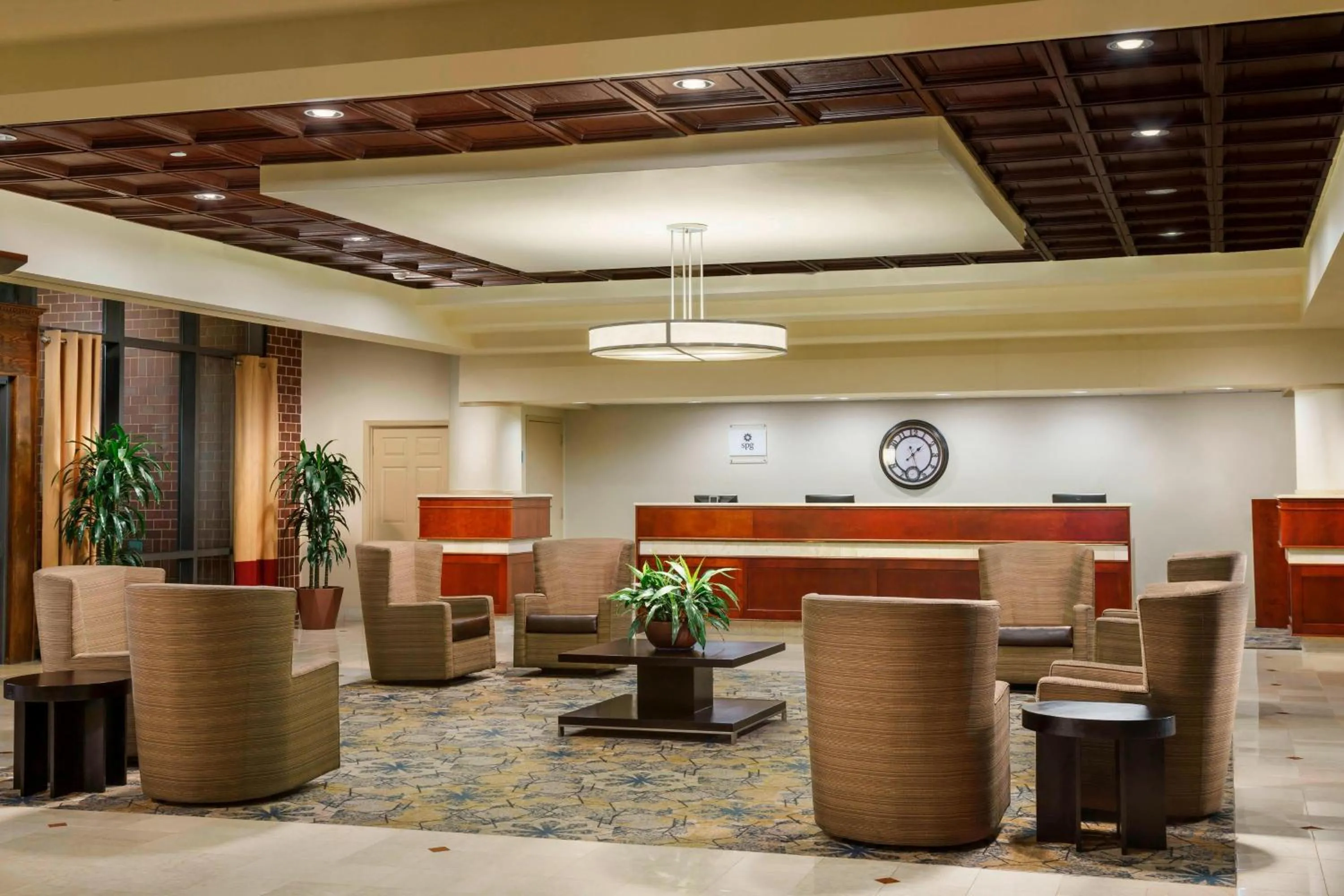 Lobby or reception in Sheraton Baltimore North