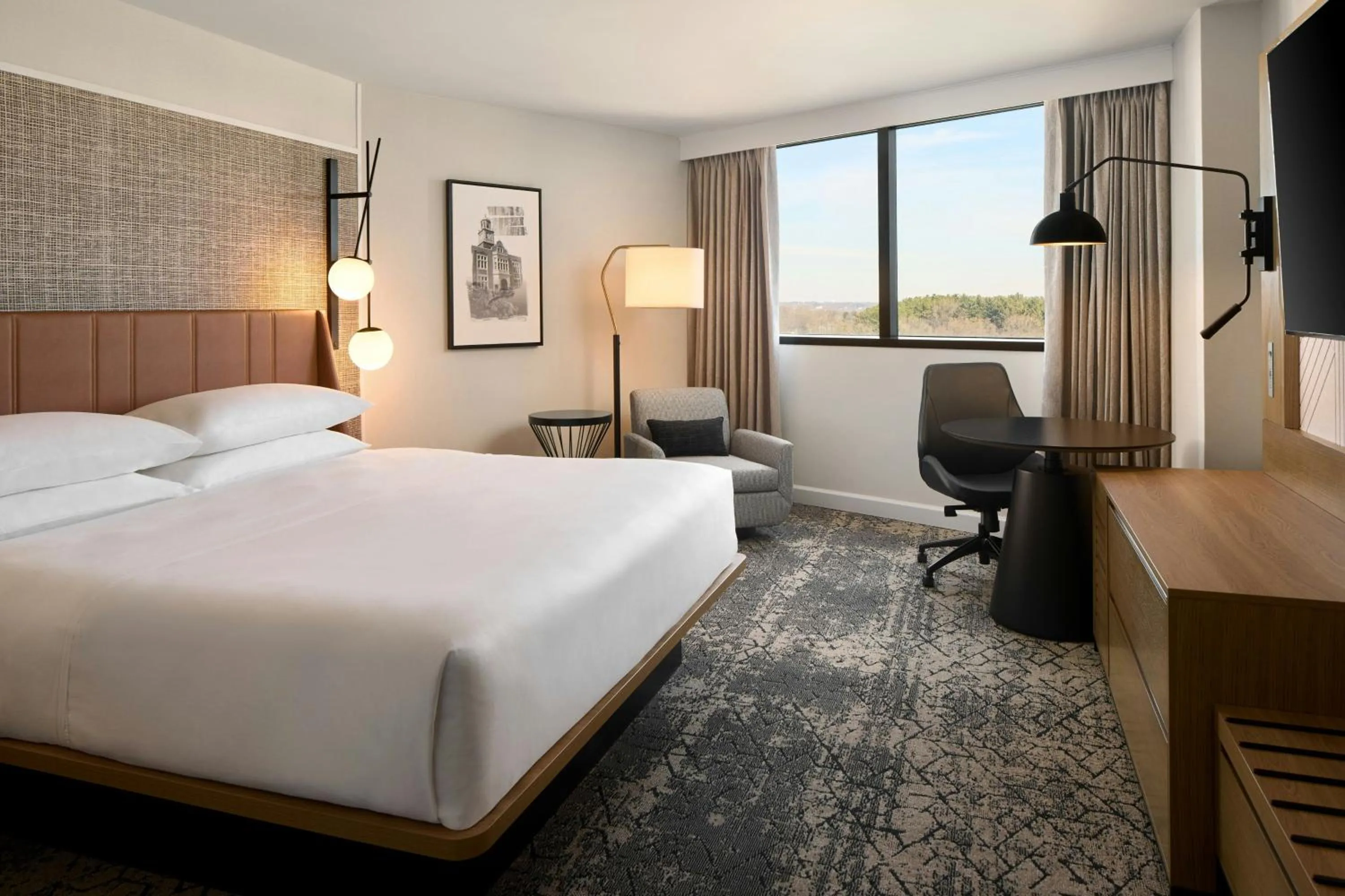 Bedroom, Bed in Sheraton Baltimore North