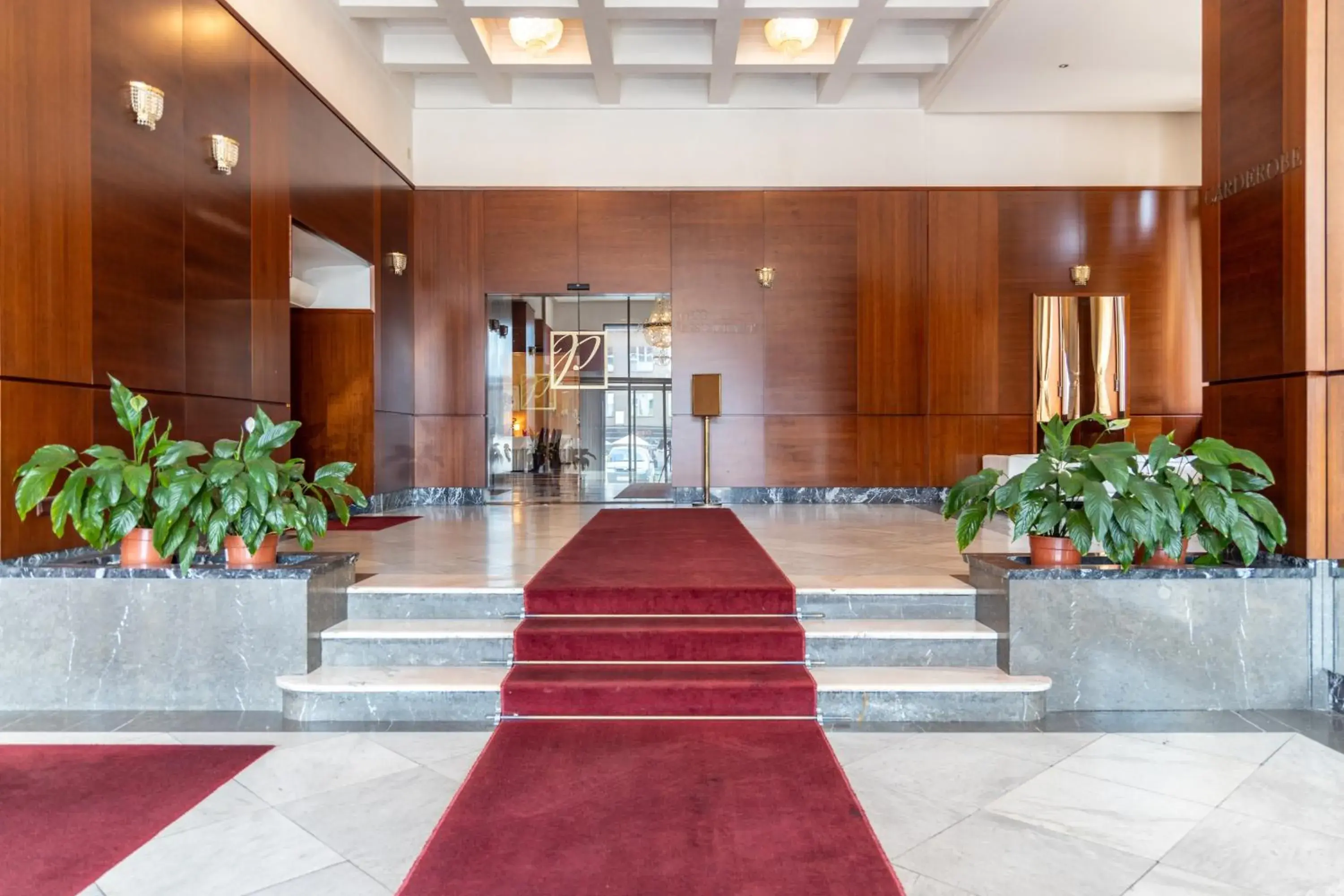 Facade/entrance in Hotel Polana Facade/entrance in Hotel Polana