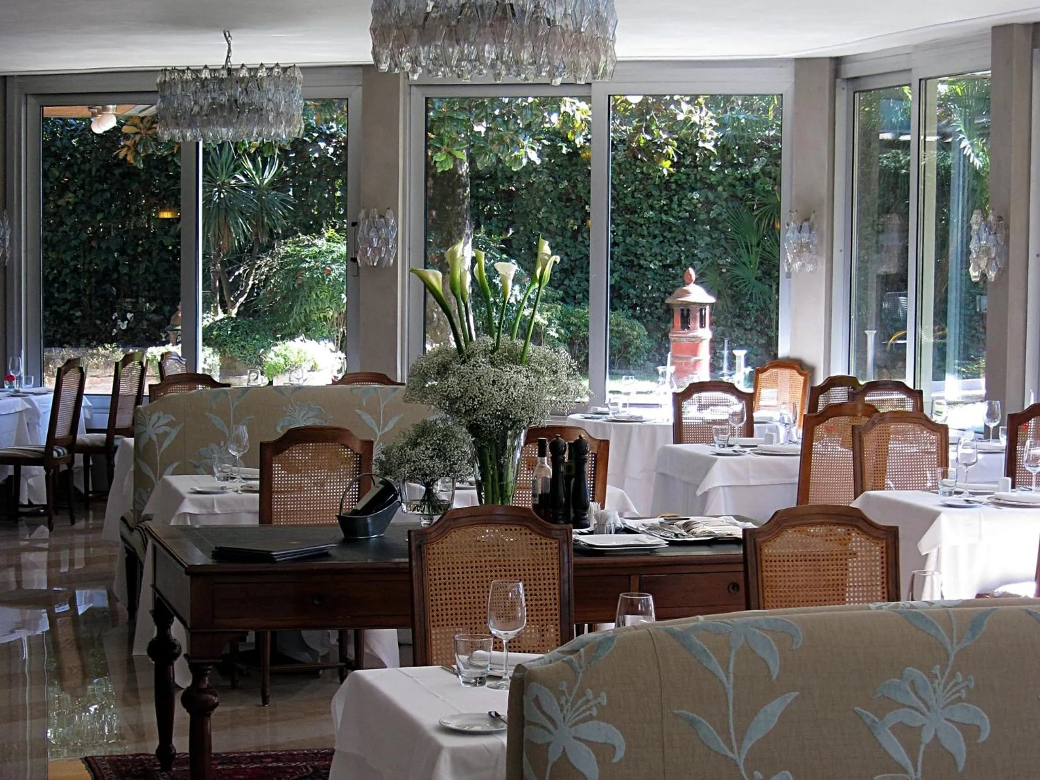 Restaurant/places to eat in Regina Adelaide Hotel & SPA