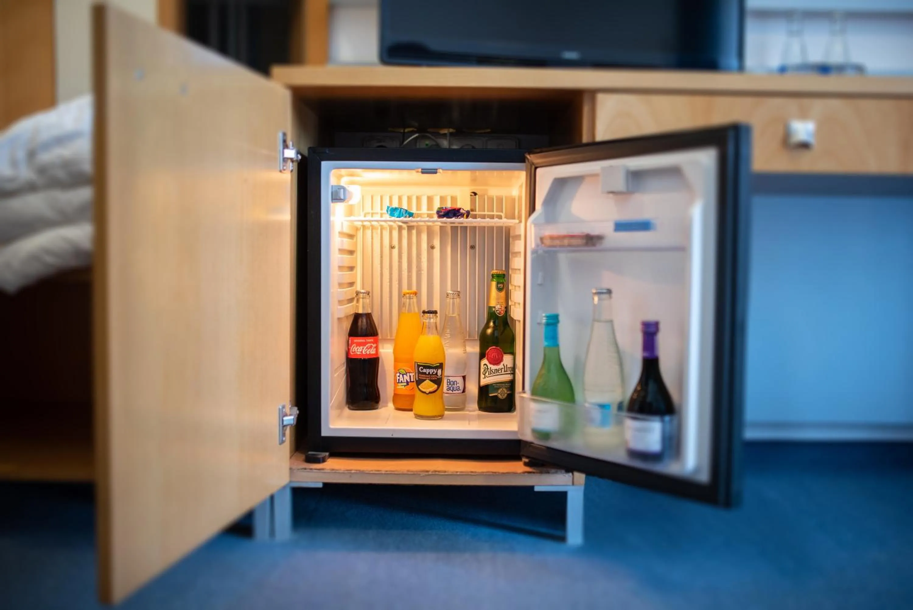 Drinks in Felicity Garni Hotel