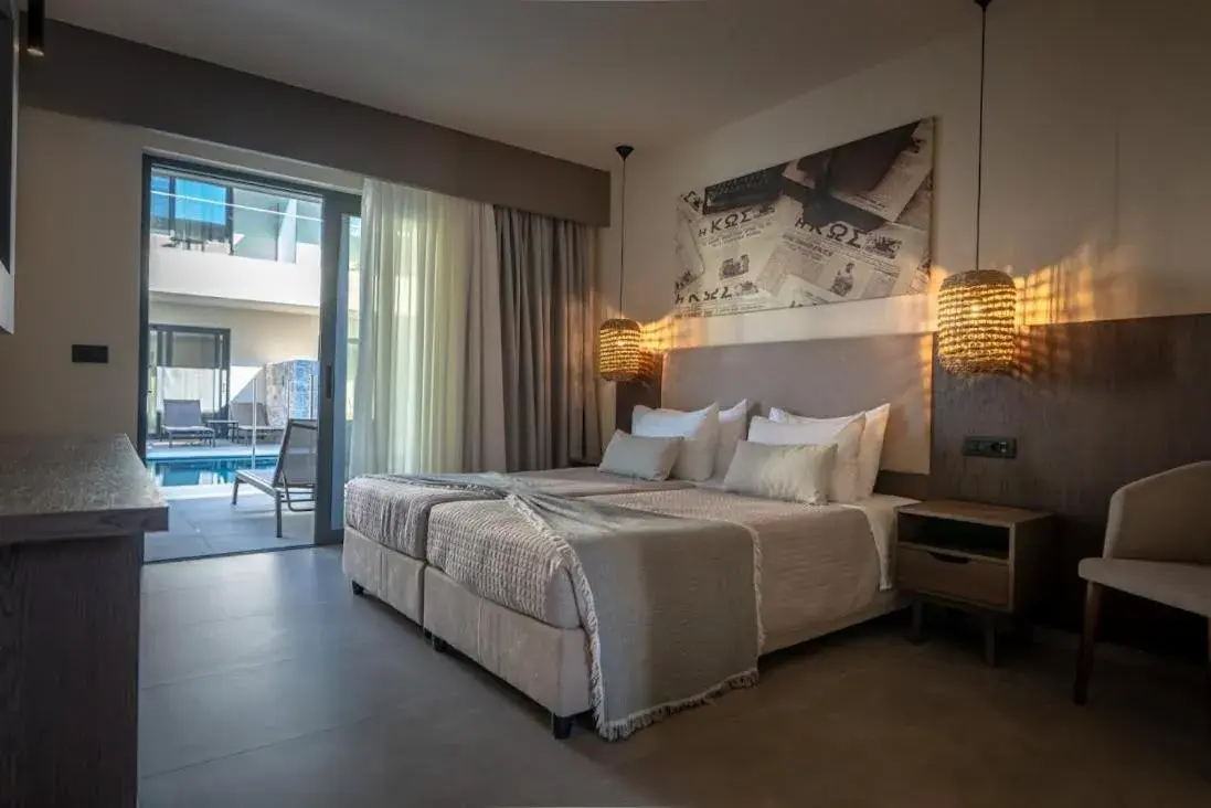 Deluxe Twin Room in Cosmopolitan Hotel Deluxe Twin Room in Cosmopolitan Hotel