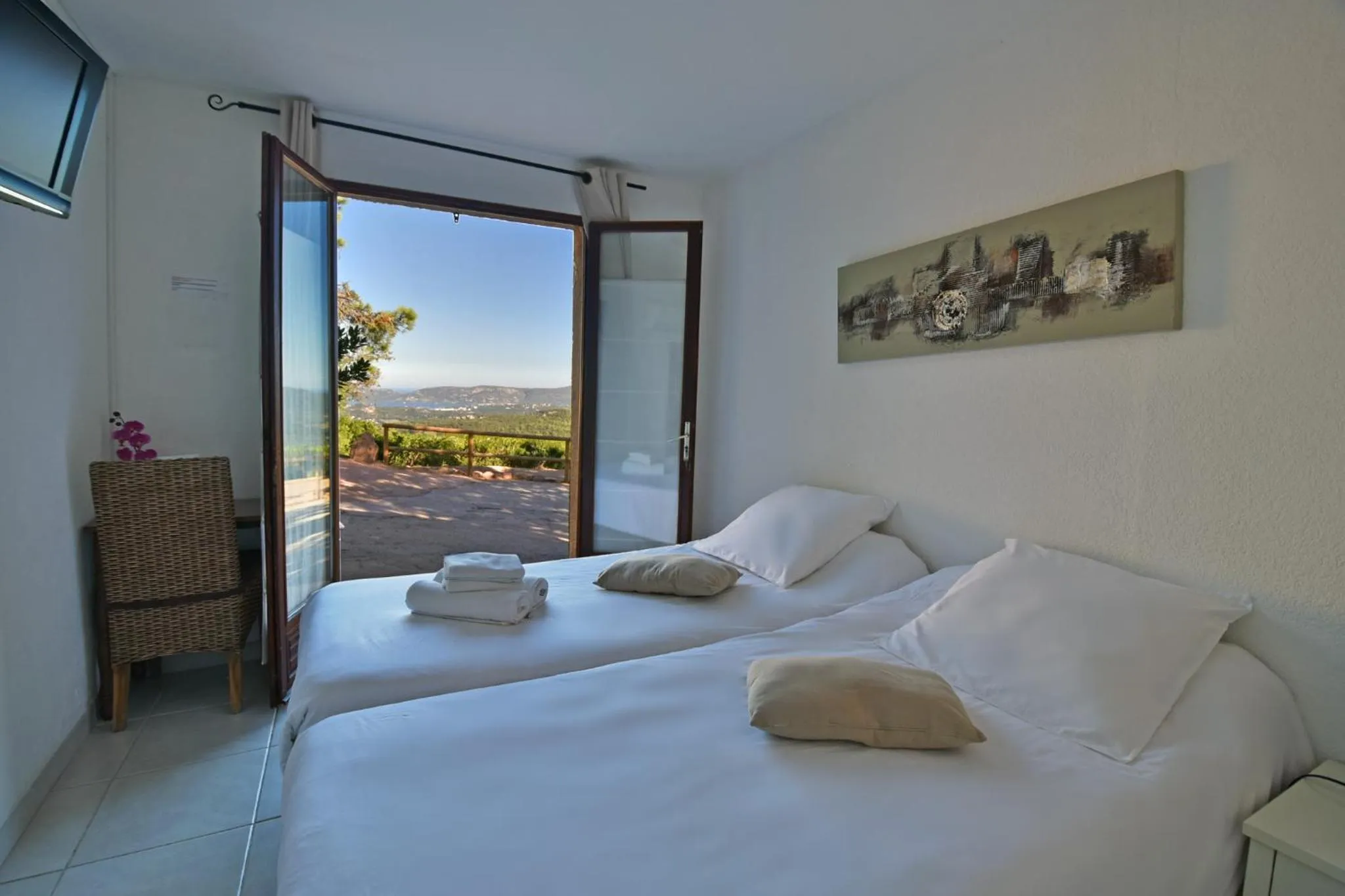 Bedroom, Bed in Bungalows Du Maquis