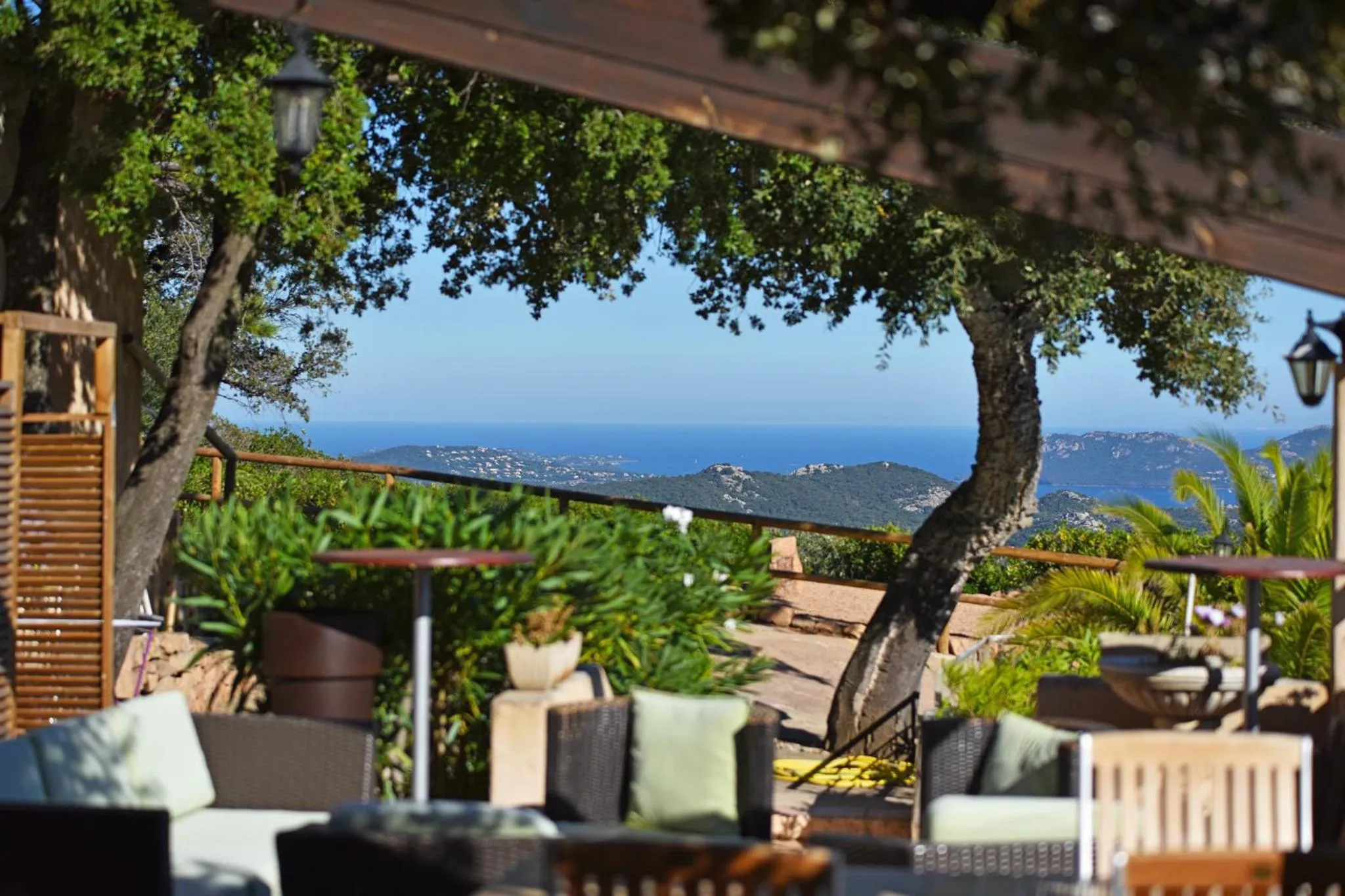 Patio in Bungalows Du Maquis