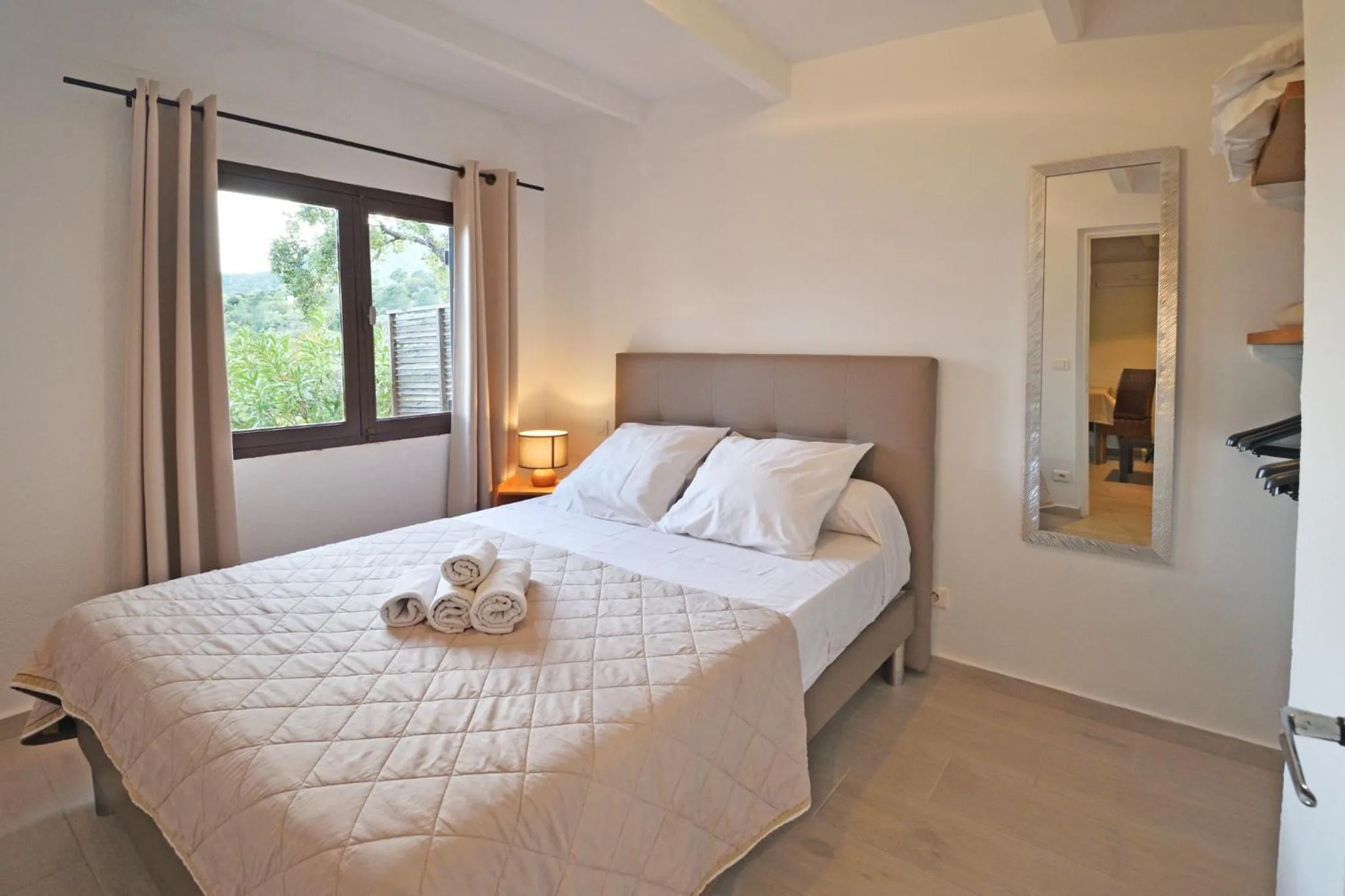 Bed in Bungalows Du Maquis