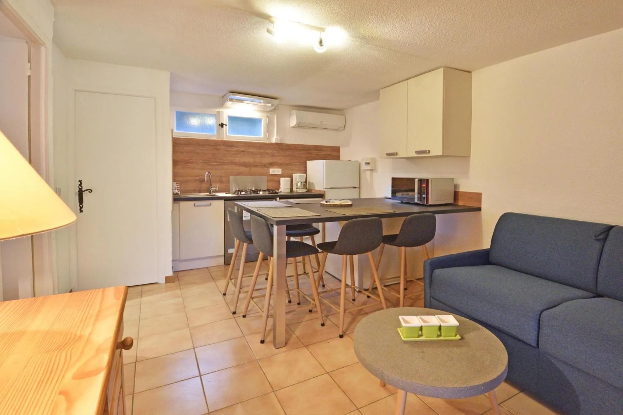 Property building in Bungalows Du Maquis