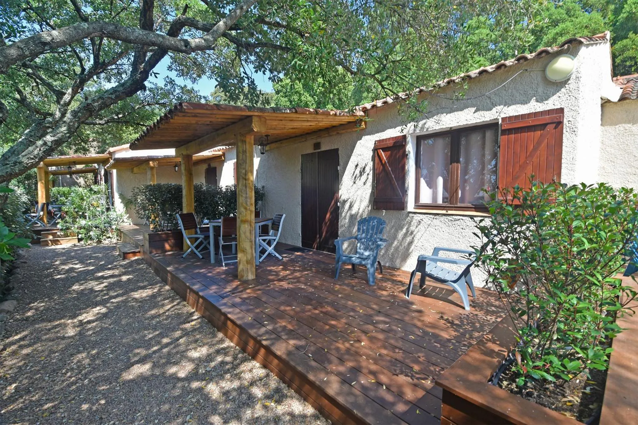 Patio in Bungalows Du Maquis