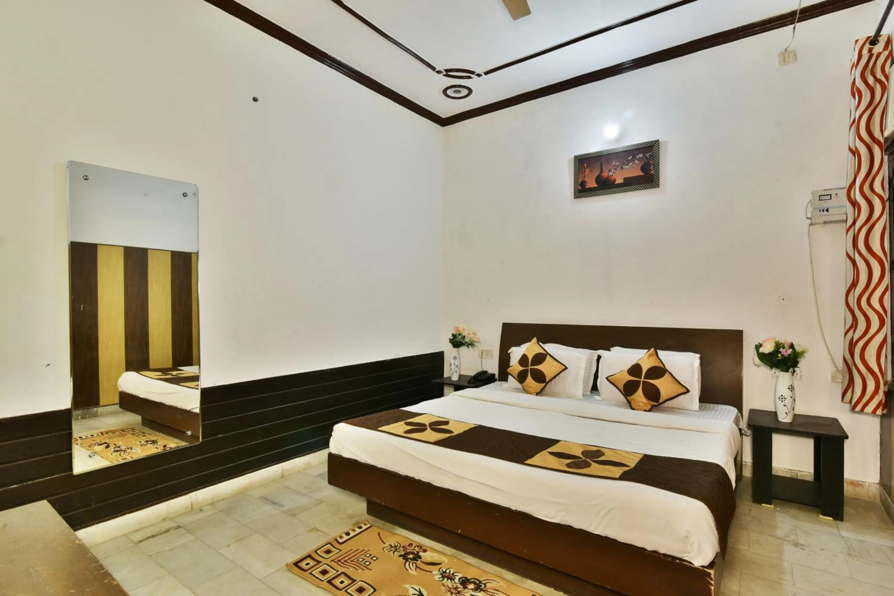 Hotel Sai Sham