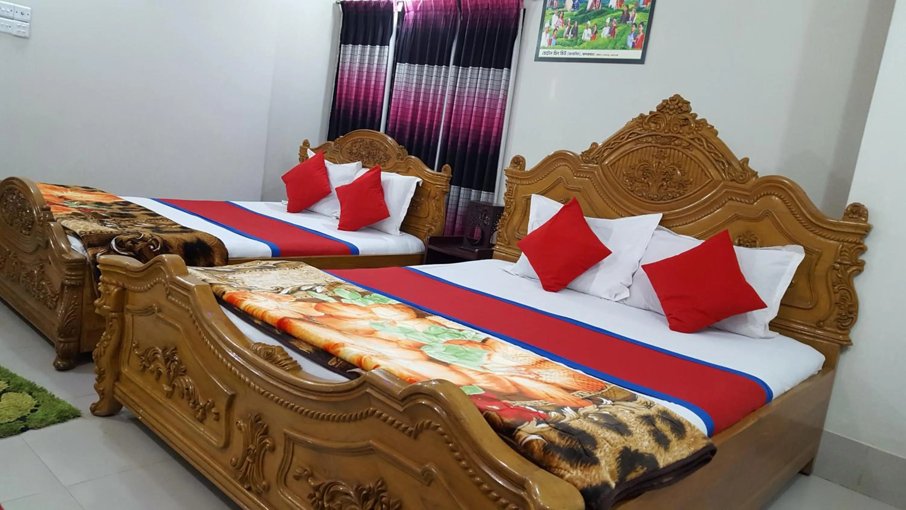 Bed in Hotel Hill View