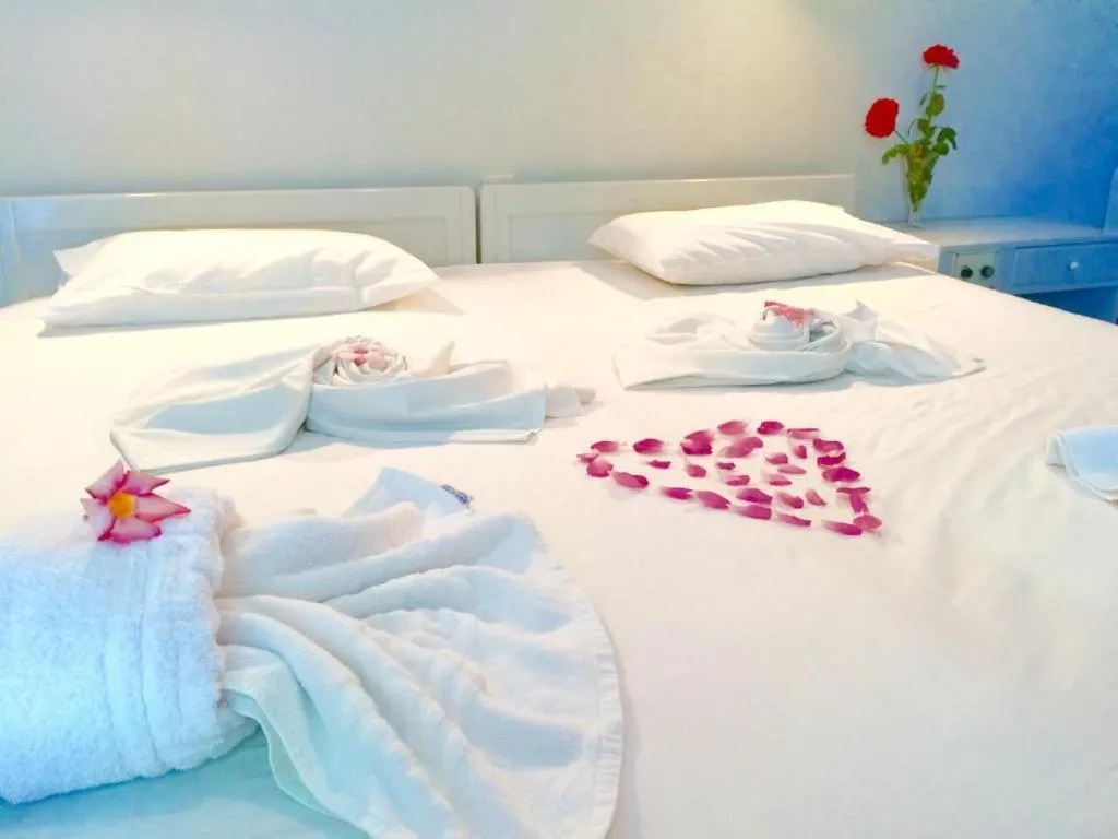 Bed in Hotel Kleopatra