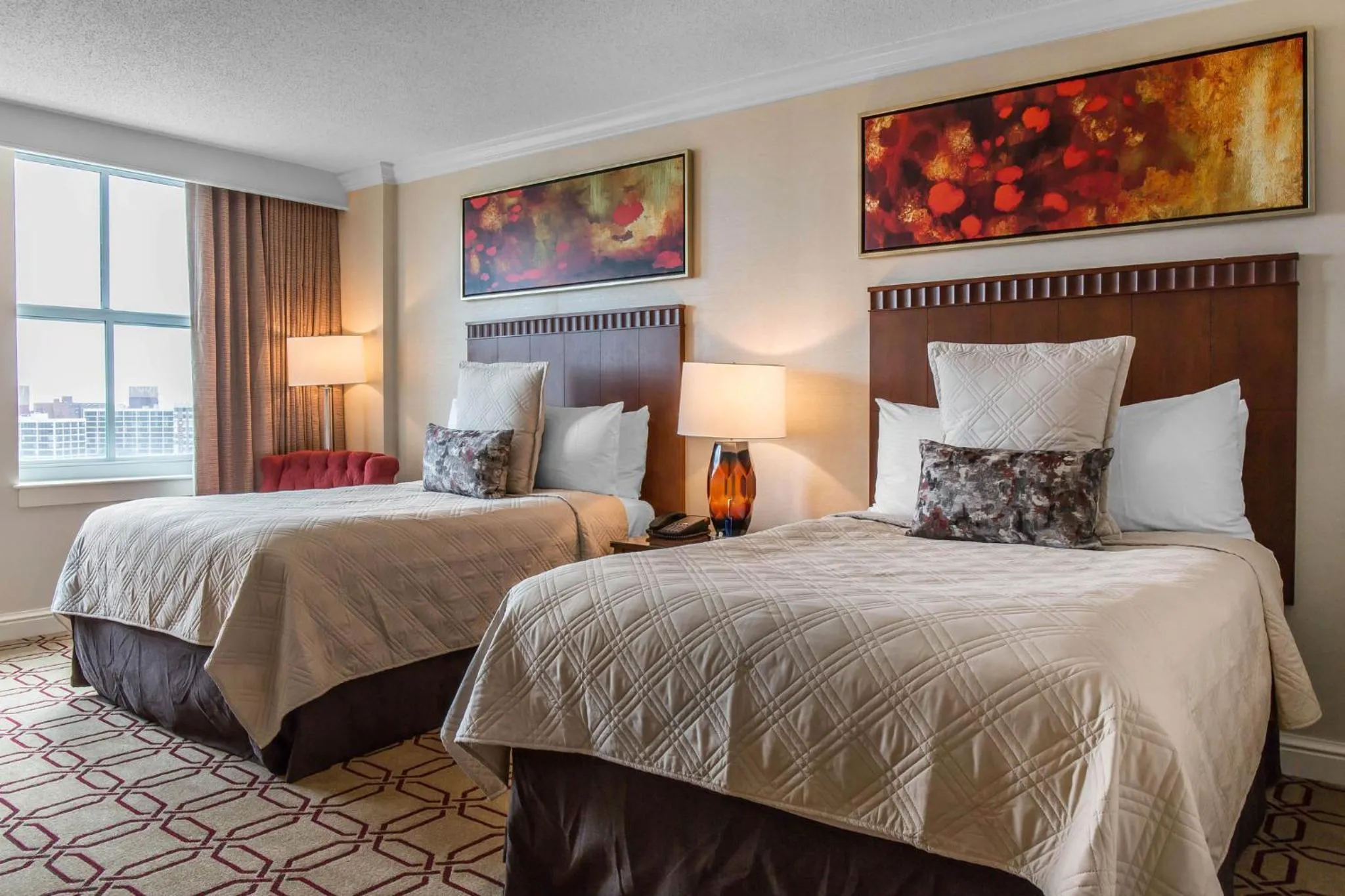 Bedroom, Bed in Omni Providence