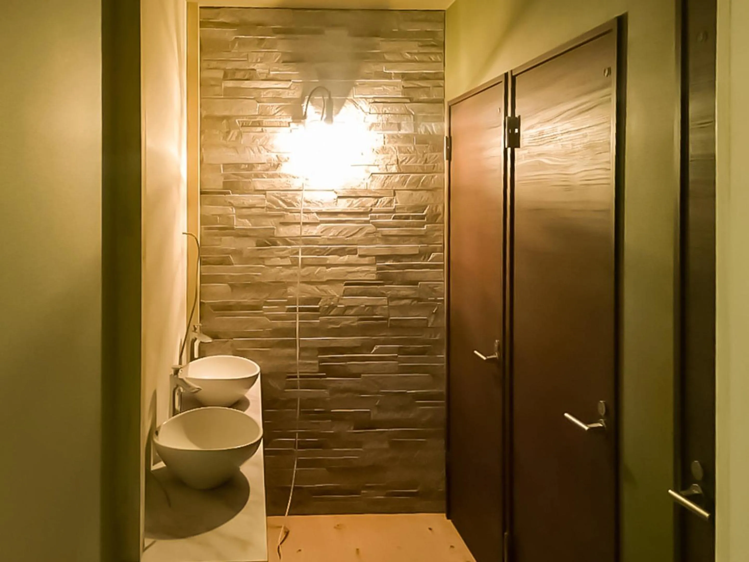 Shower in Relak Guest House 登別 Station