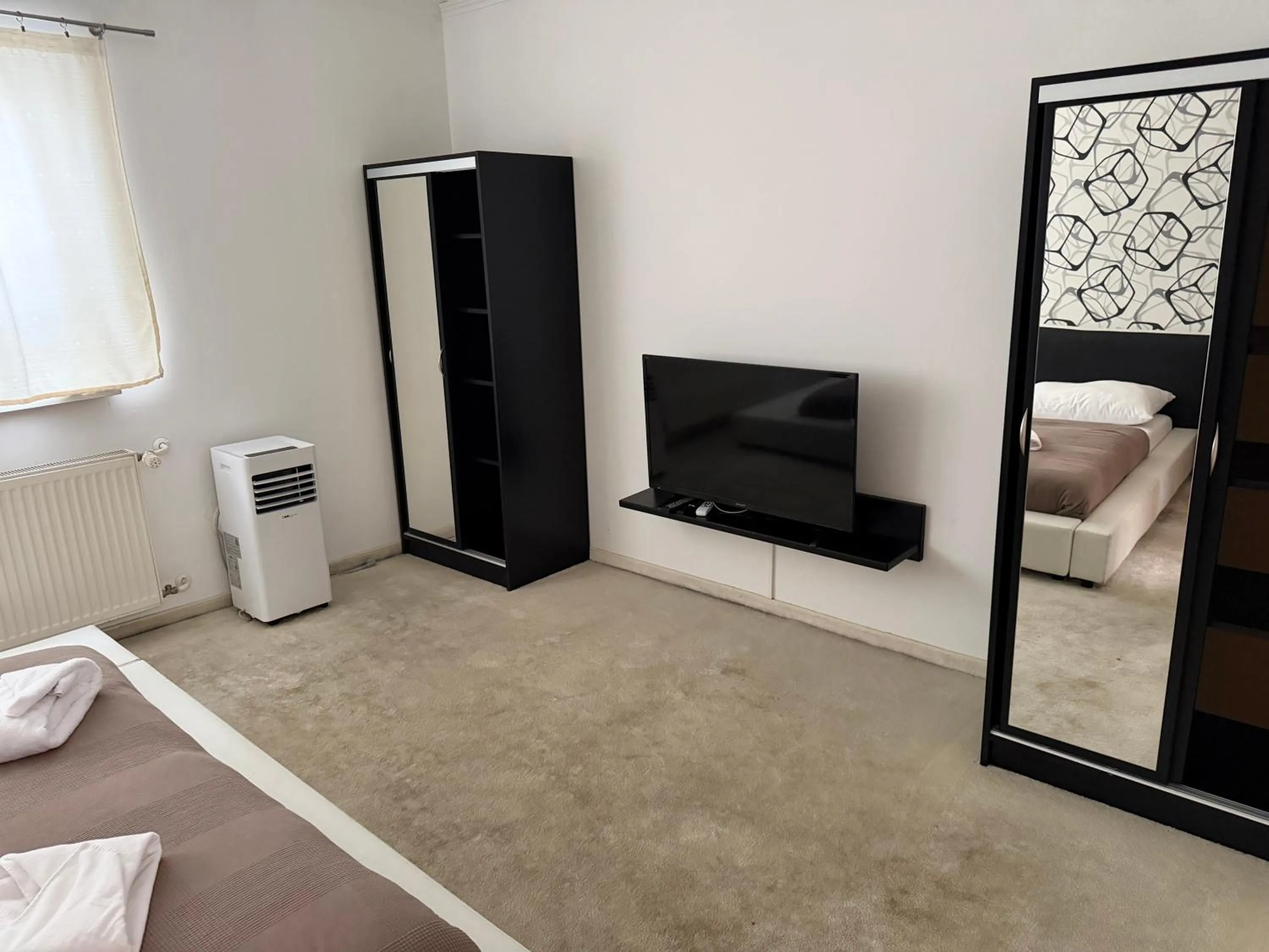 Photo of the whole room, Bed in Botel Gracia