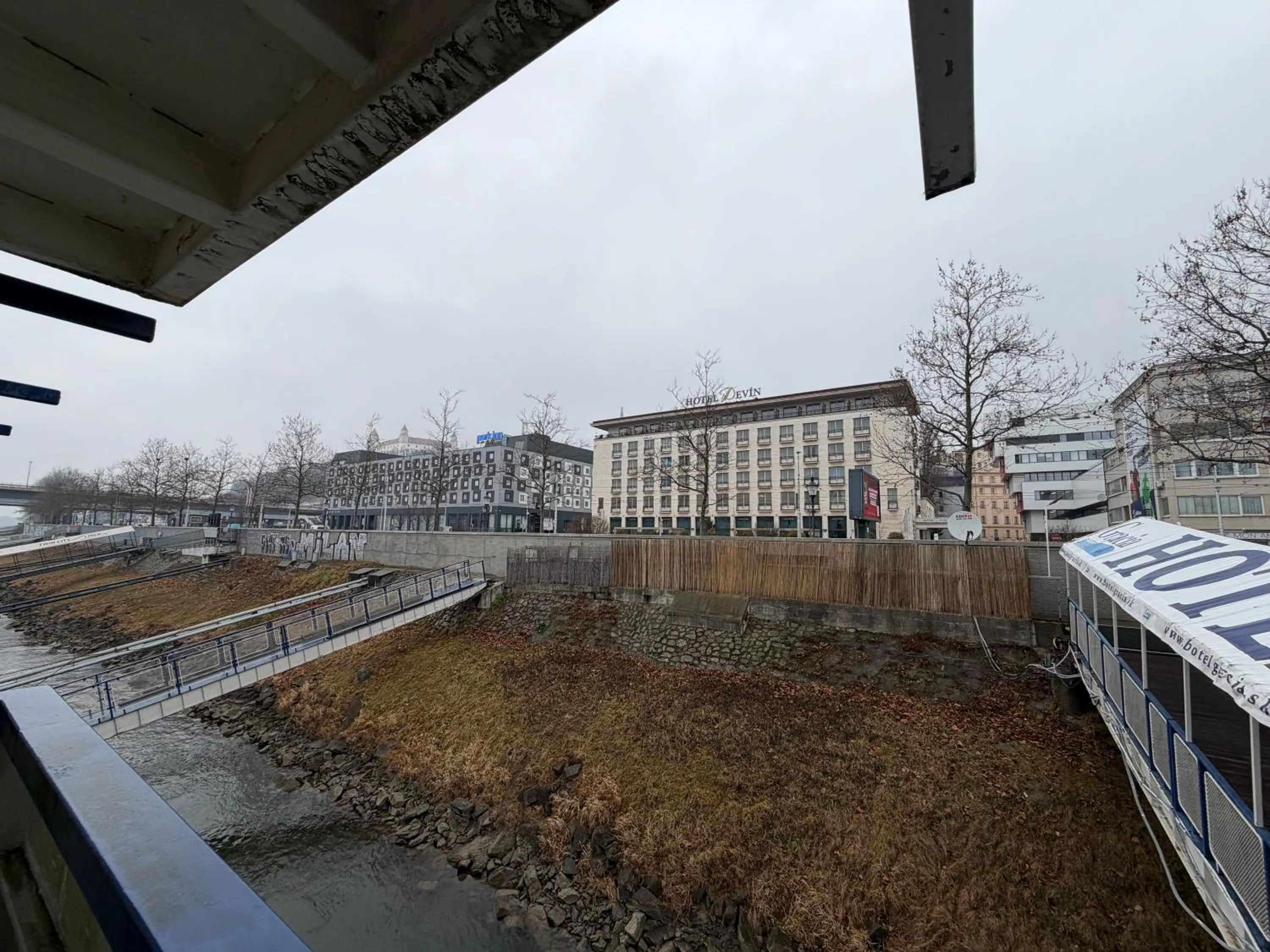 City view in Botel Gracia
