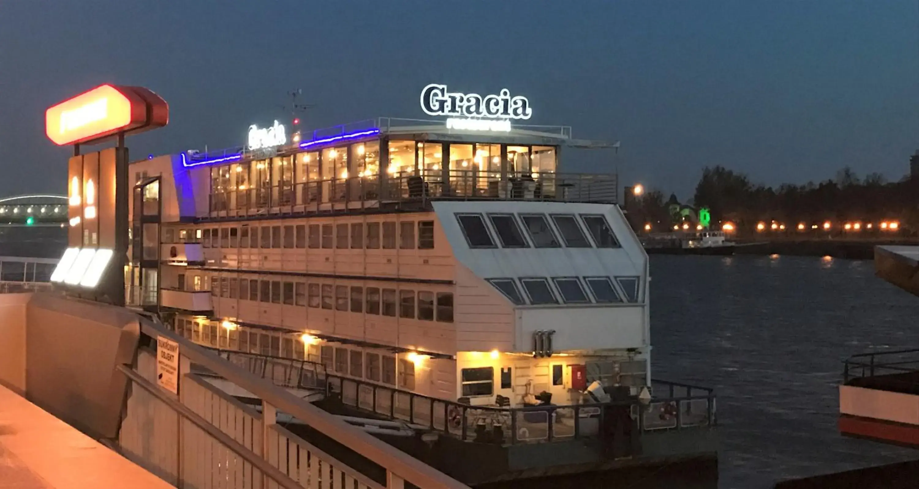 Botel Gracia Botel Gracia